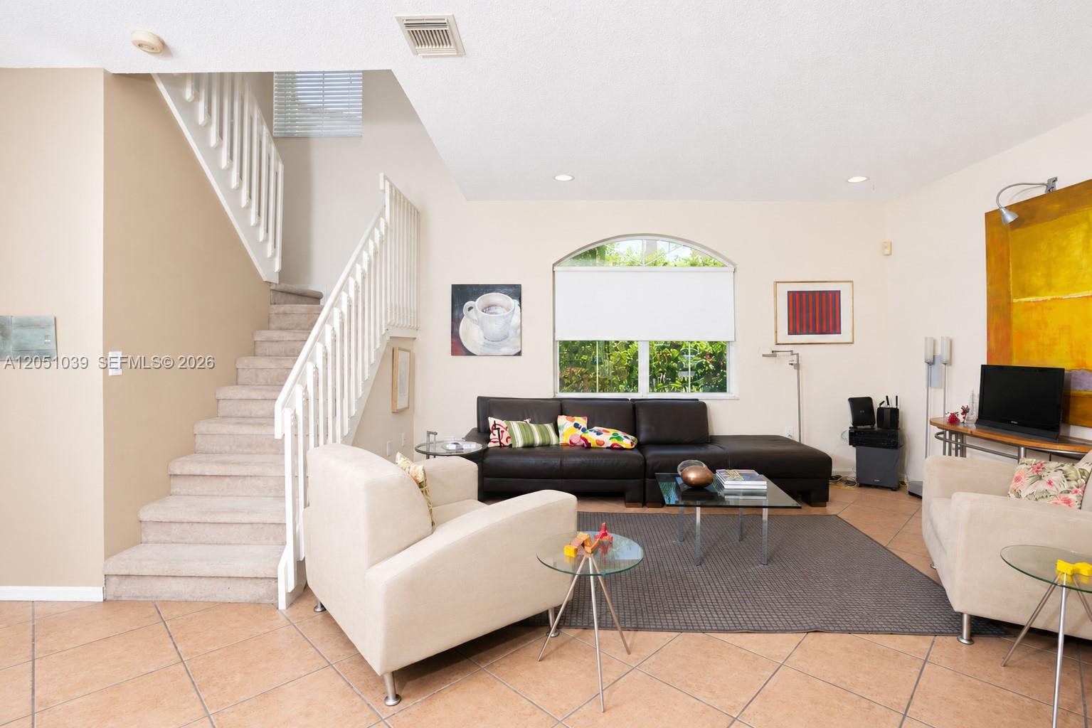 Photo of 1115 Weeping Willow Way  (1115), Hollywood, Florida, 33019 - 