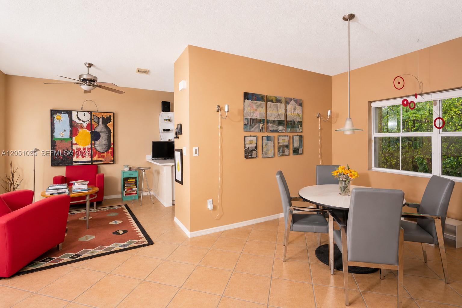 Photo of 1115 Weeping Willow Way  (1115), Hollywood, Florida, 33019 - 