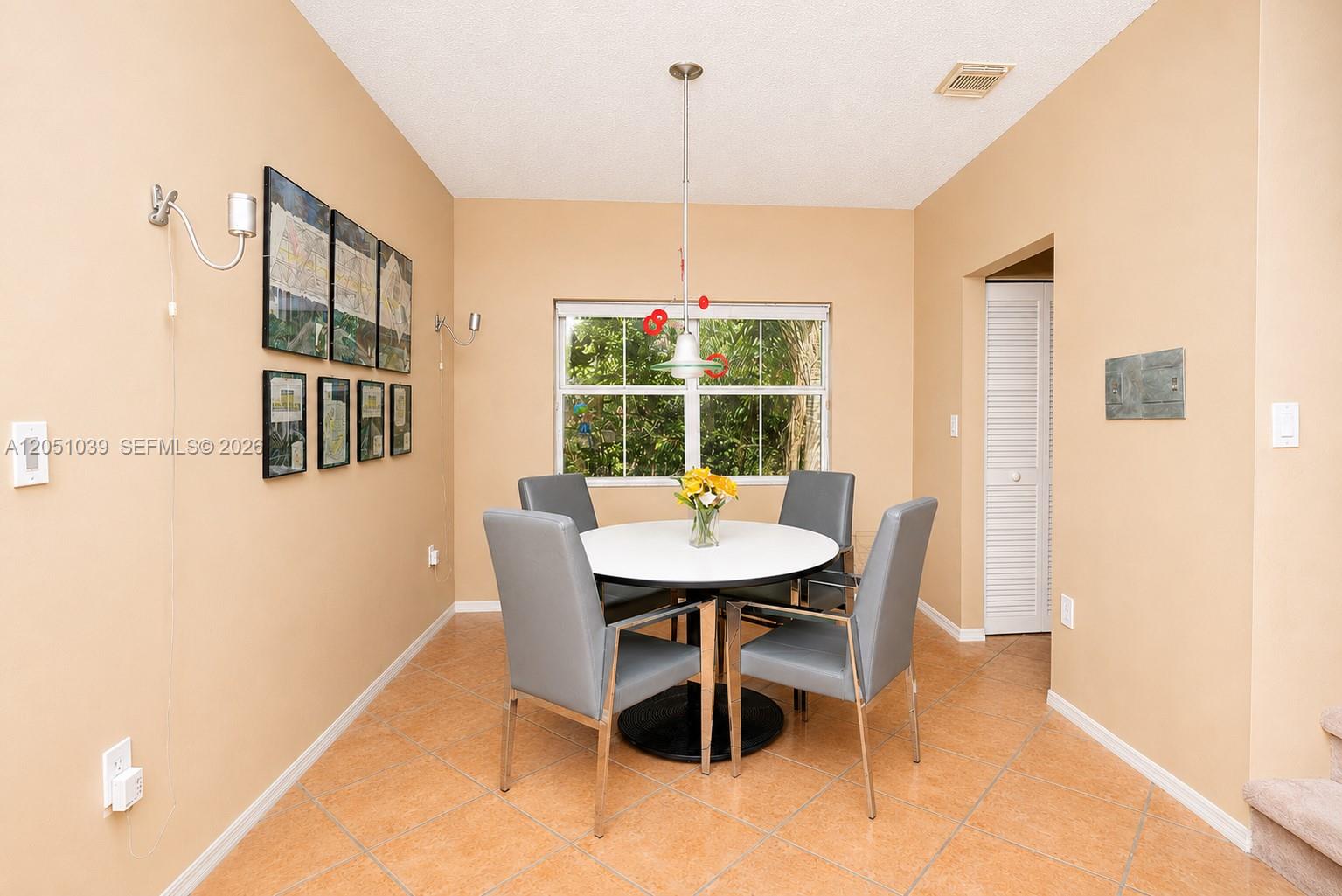 Photo of 1115 Weeping Willow Way  (1115), Hollywood, Florida, 33019 - 