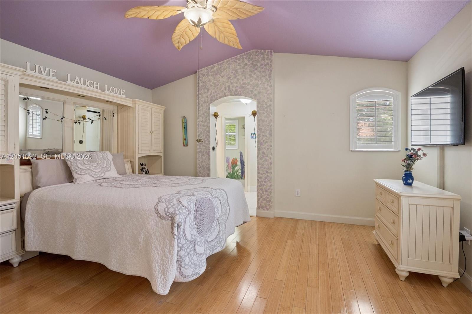 Photo of 1140 Weeping Willow Way (1140), Hollywood, Florida, 33019 -