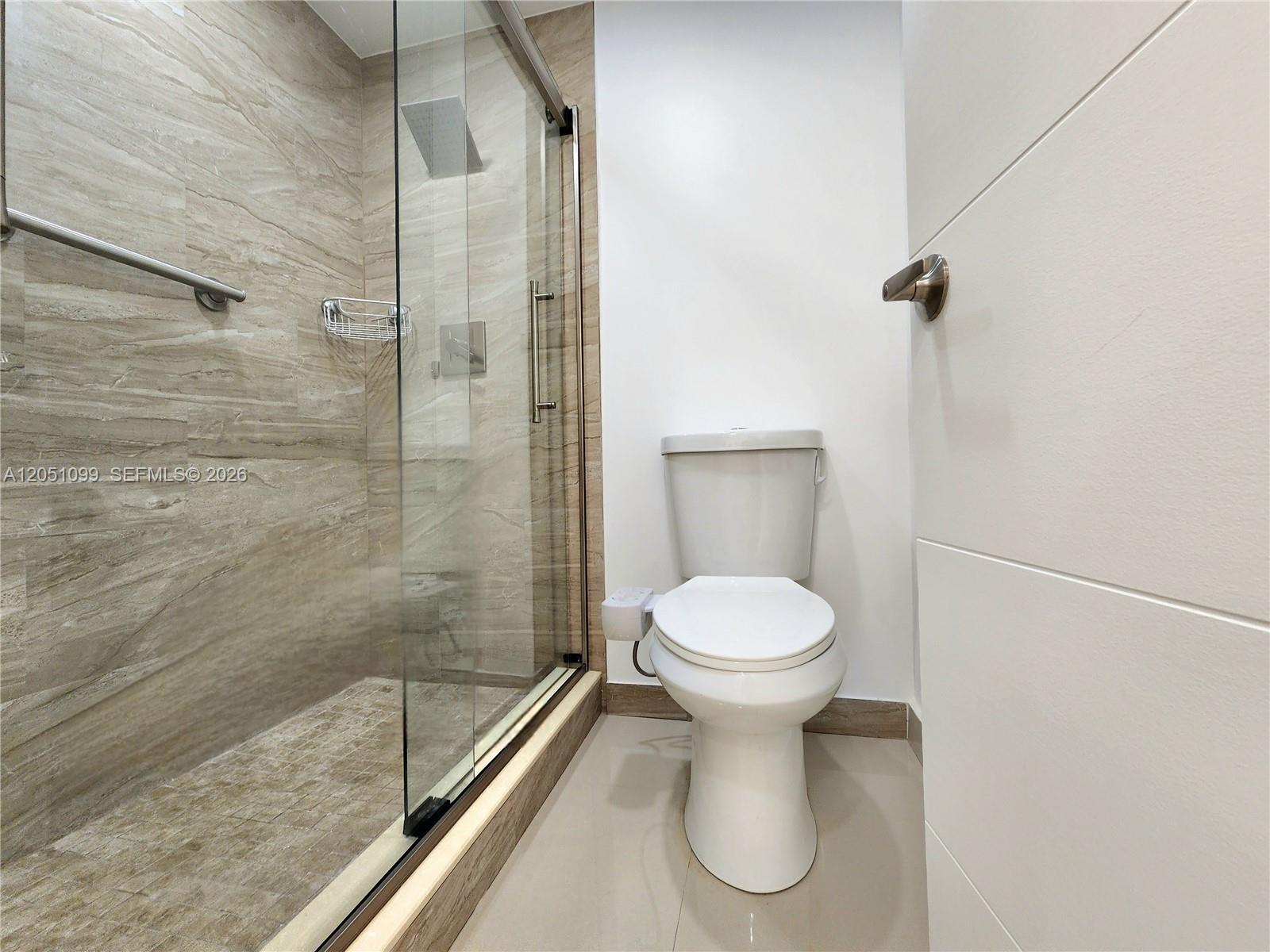 Photo of 3505 Ocean Dr  #521, Hollywood, Florida, 33019 - 