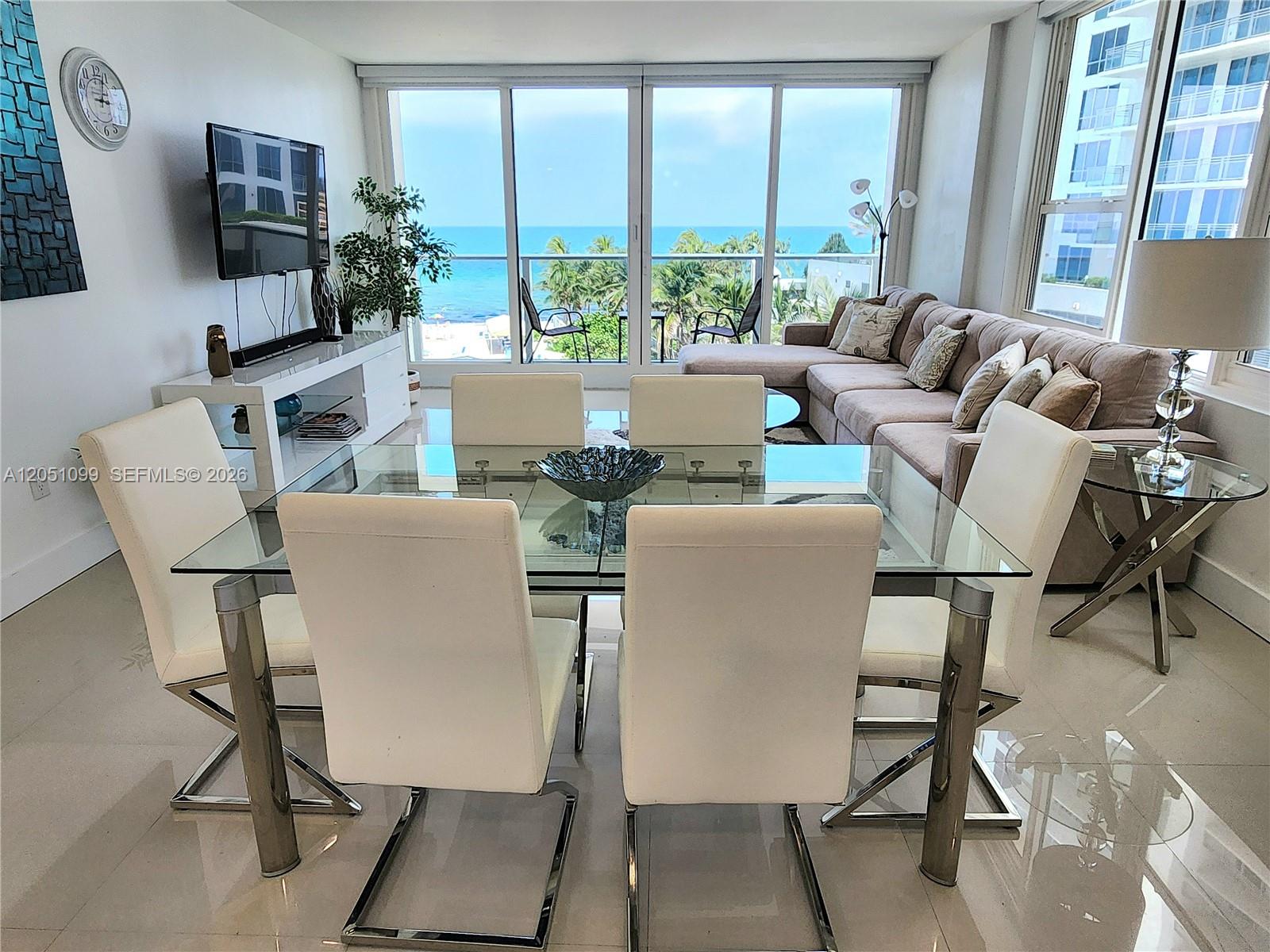 Photo of 3505 Ocean Dr  #521, Hollywood, Florida, 33019 - 