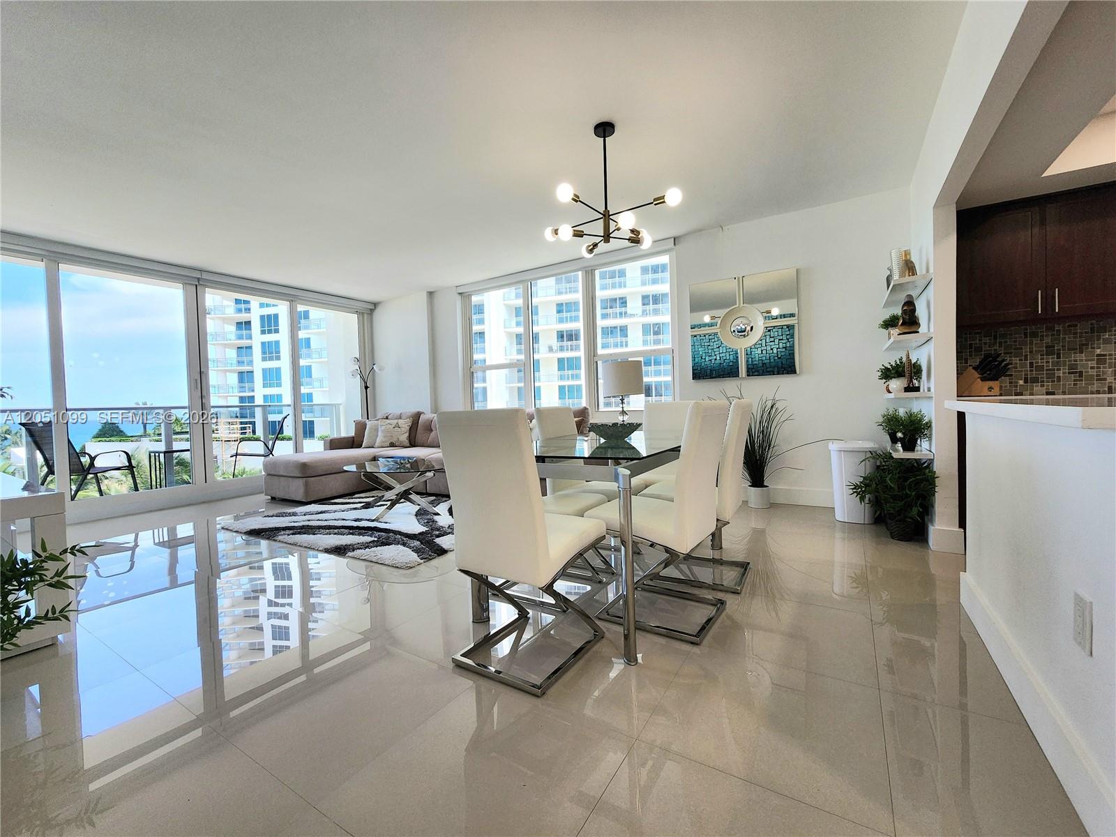Photo of 3505 Ocean Dr  #521, Hollywood, Florida, 33019 - 