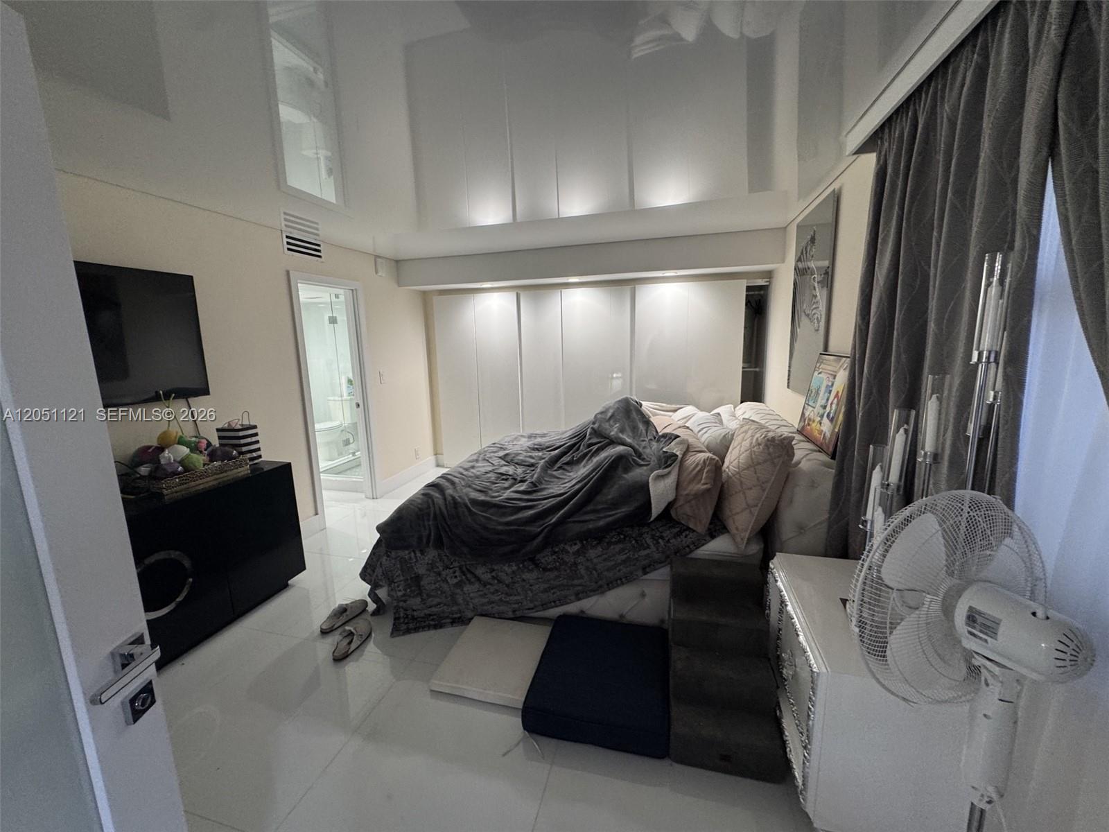 Photo of 1912 Ocean Dr #2C, Hallandale Beach, Florida, 33009 -