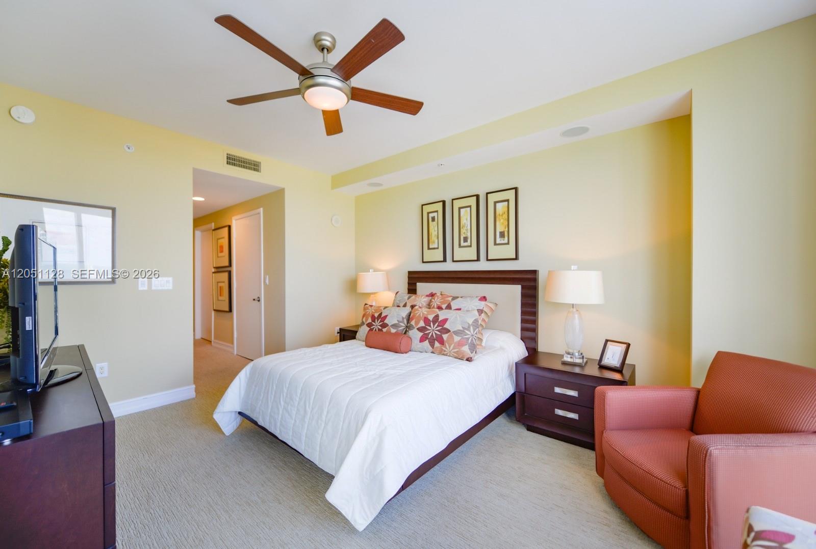 See details 1604 2 / 3 1643 sq. ft. $ 2026-07-09 0 Photo
