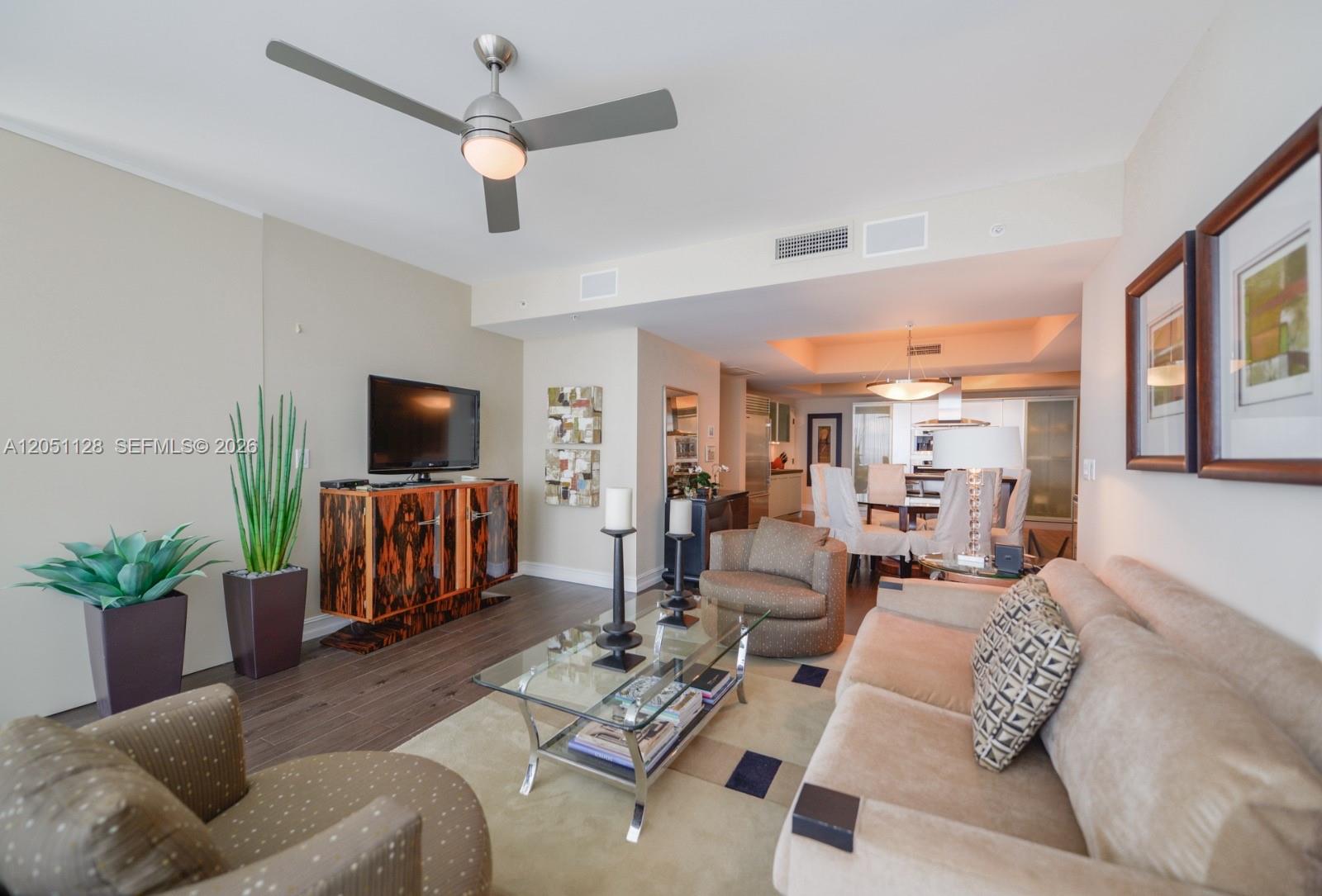 See details 1604 2 / 3 1643 sq. ft. $ 2026-07-09 0 Photo
