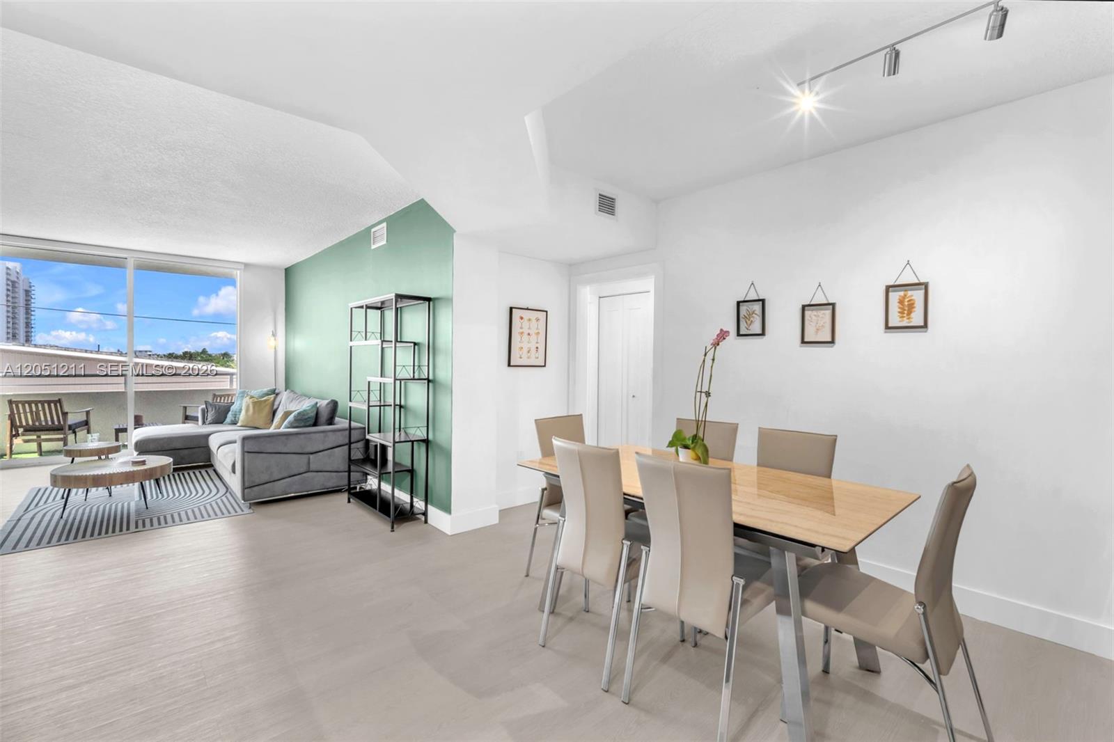 Photo of 18800 29th Ave #517, Aventura, Florida, 33180 -