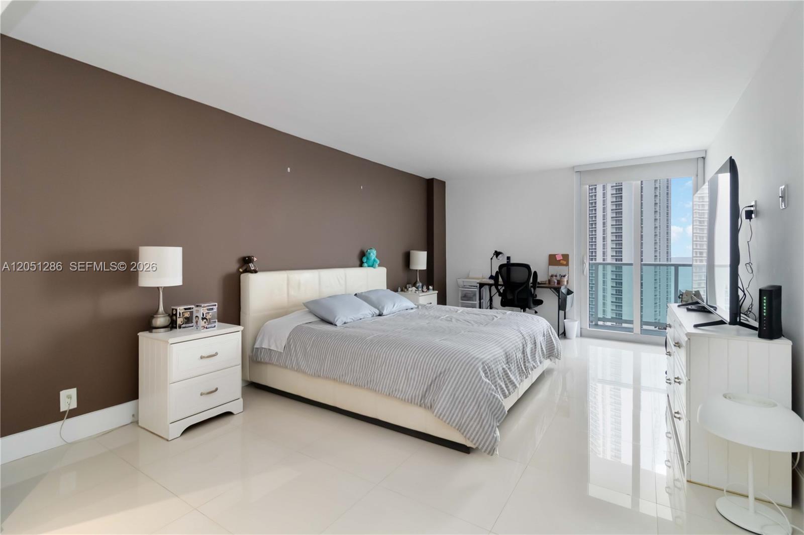 Ver detalles 2014 2 / 2 1331 sq. ft. $ 2026-07-10 0 foto