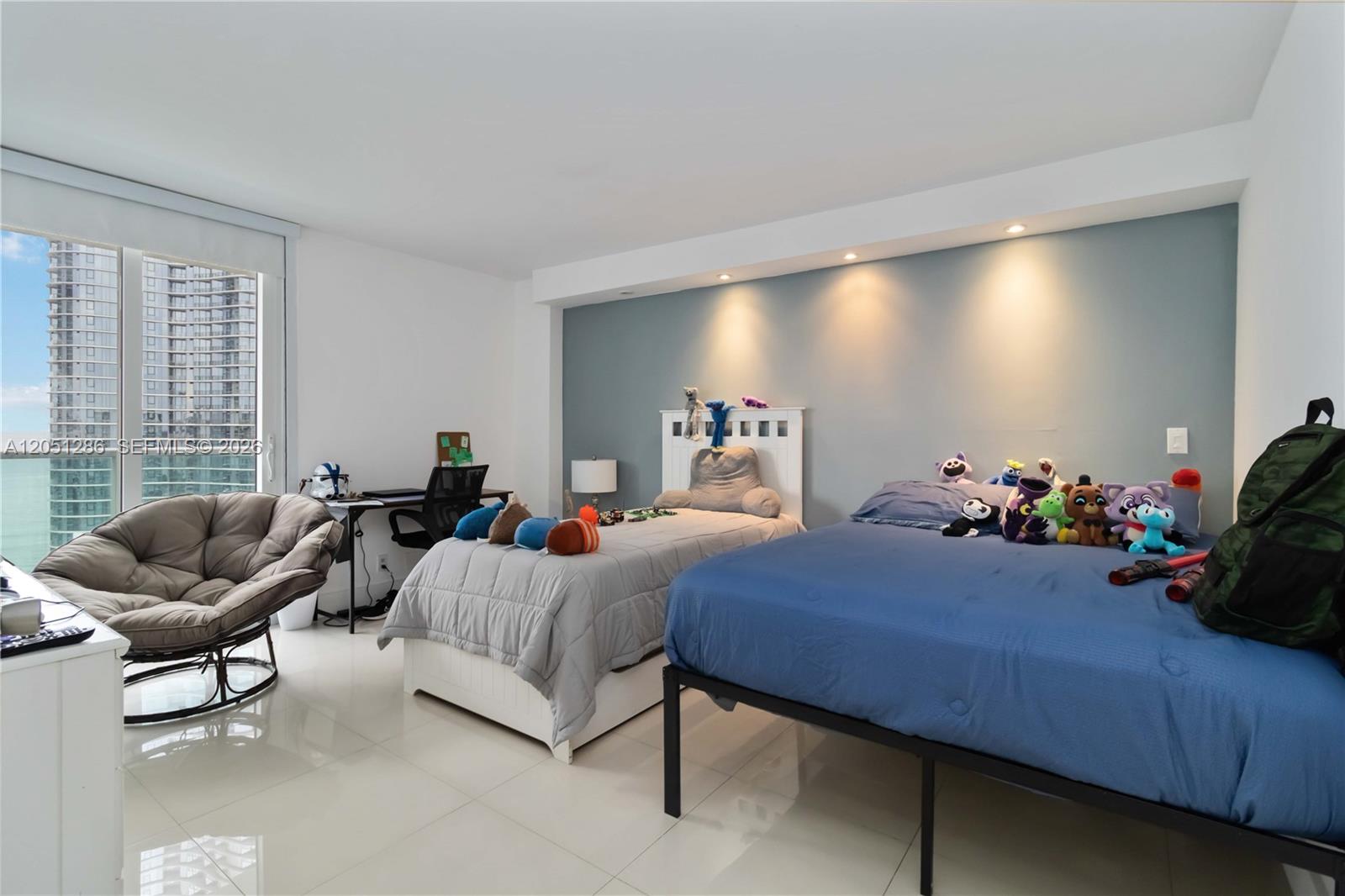 Ver detalles 2014 2 / 2 1331 sq. ft. $ 2026-07-10 0 foto