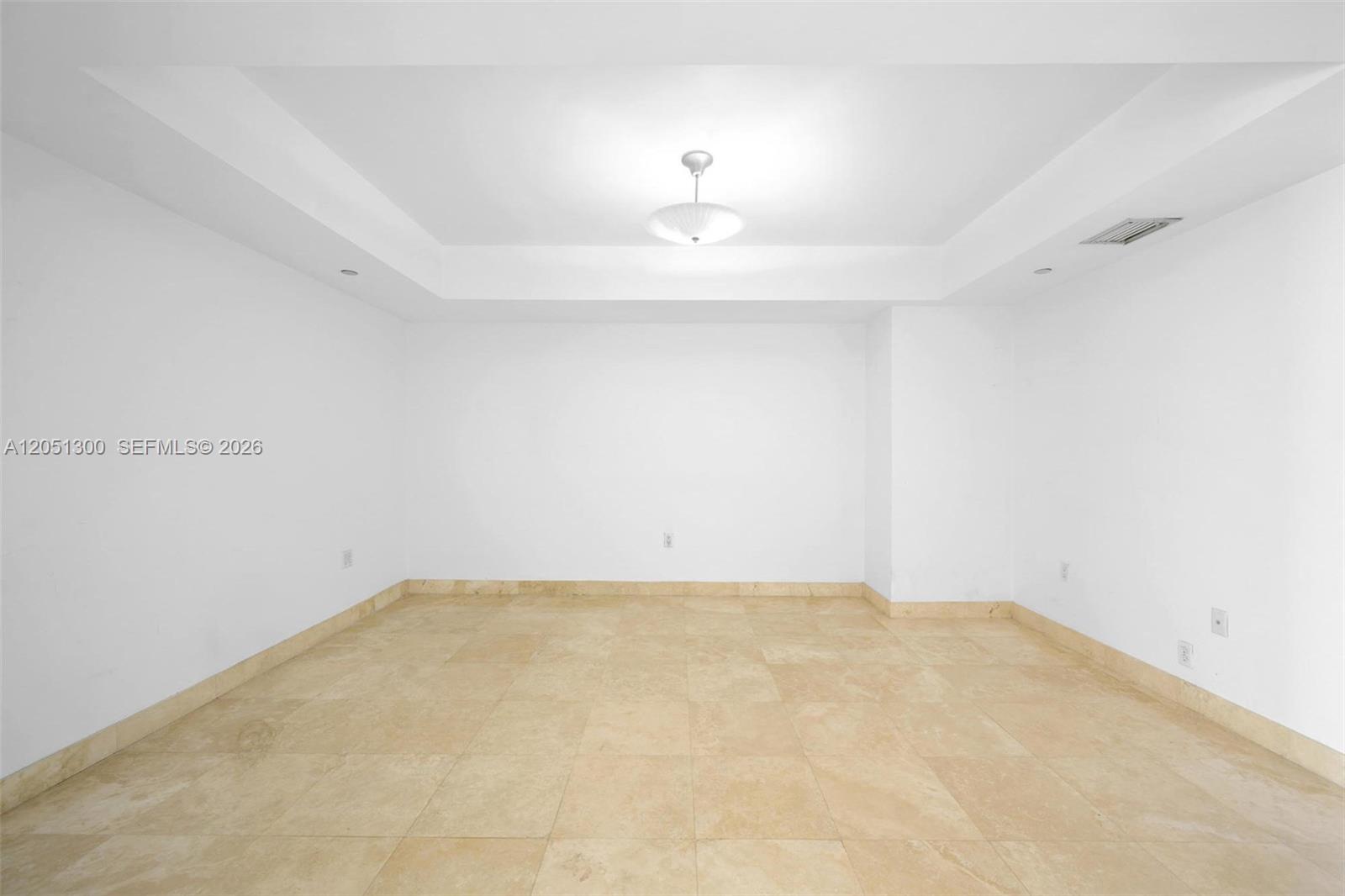 Photo of 20201 Country Club Dr  #1502, Aventura, Florida, 33180 - 