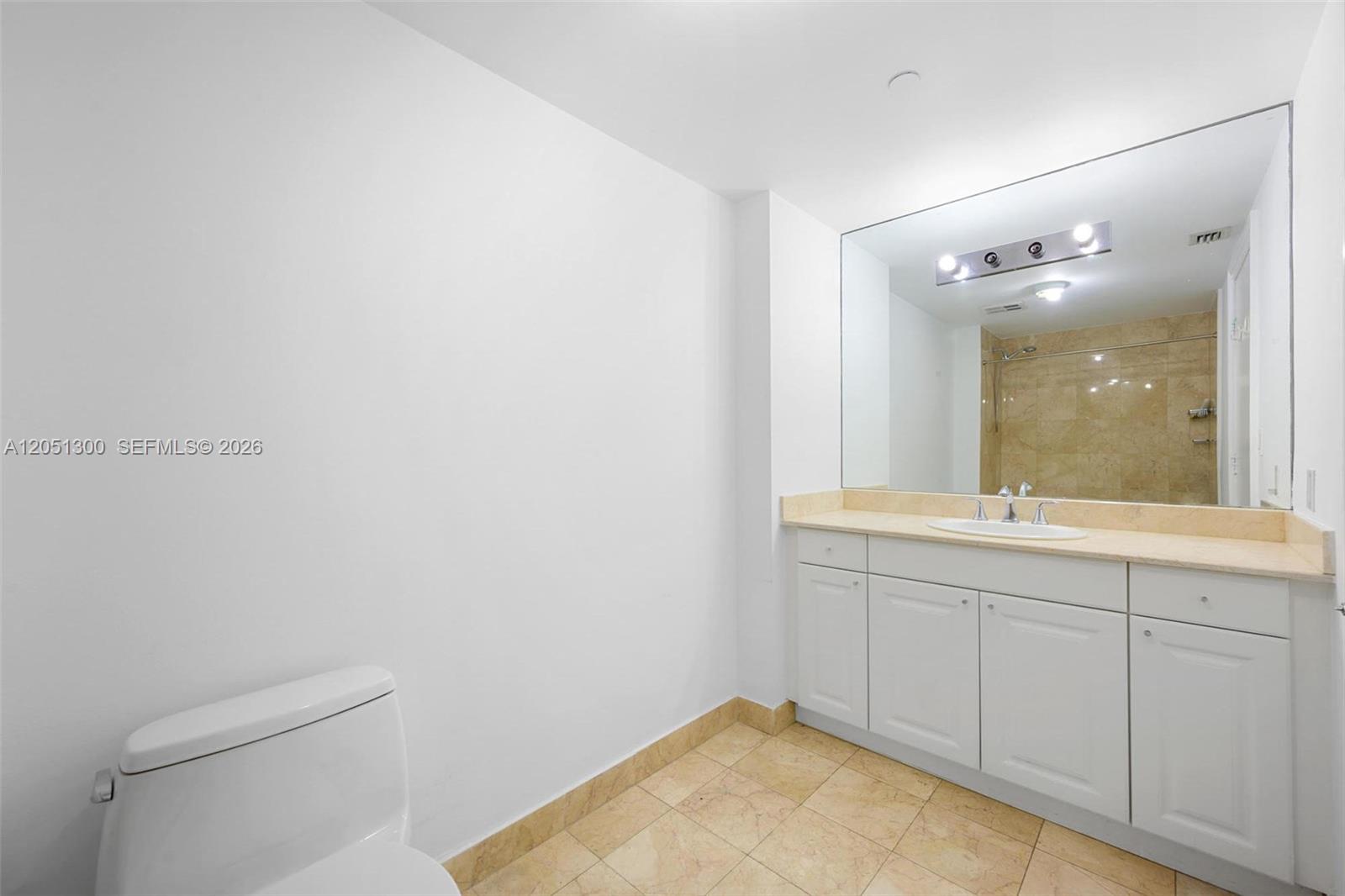 Photo of 20201 Country Club Dr  #1502, Aventura, Florida, 33180 - 