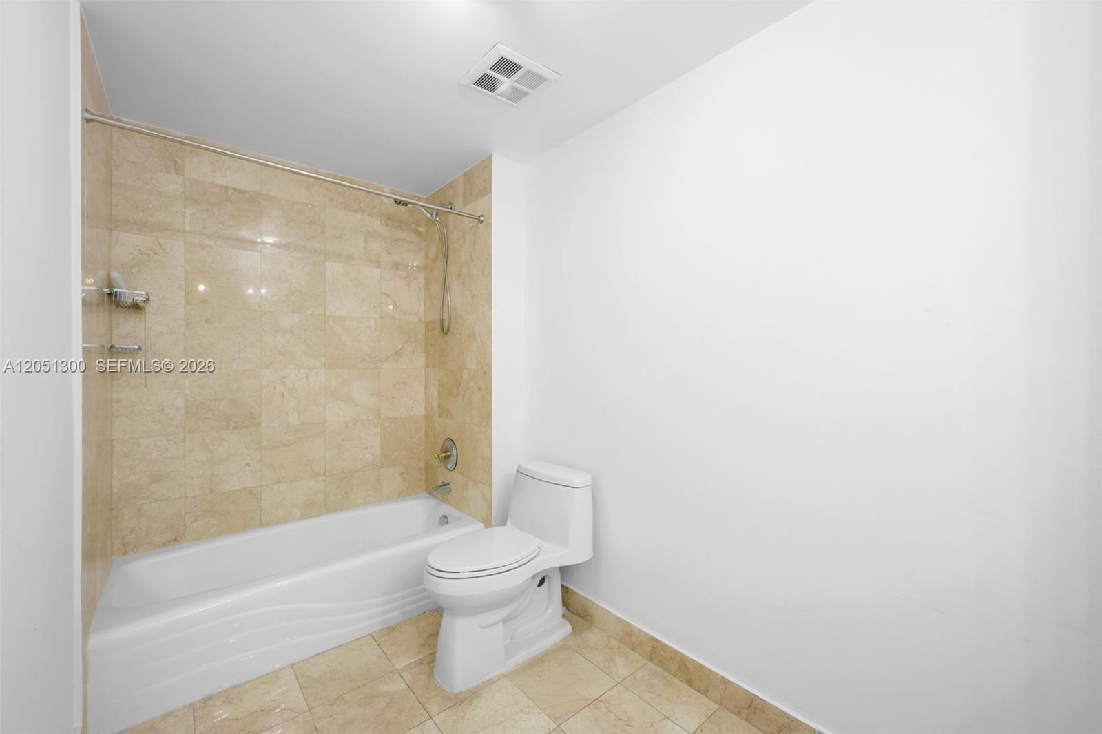 Photo of 20201 Country Club Dr  #1502, Aventura, Florida, 33180 - 