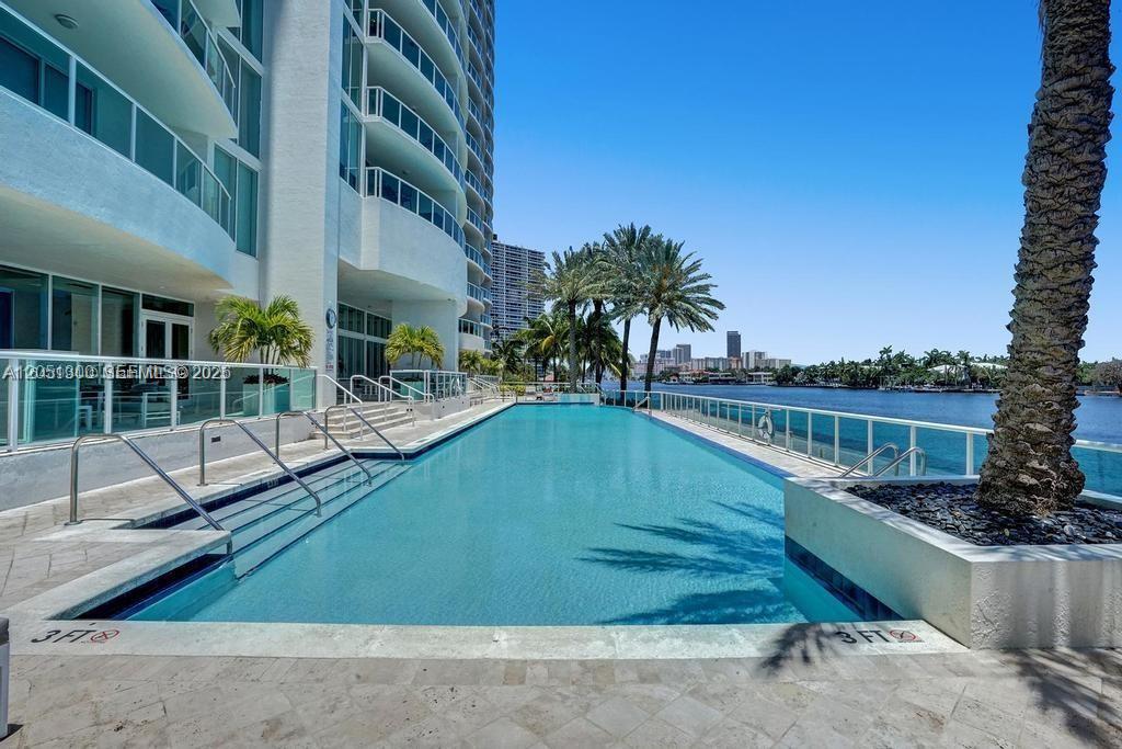 Photo of 20201 Country Club Dr  #1502, Aventura, Florida, 33180 - 