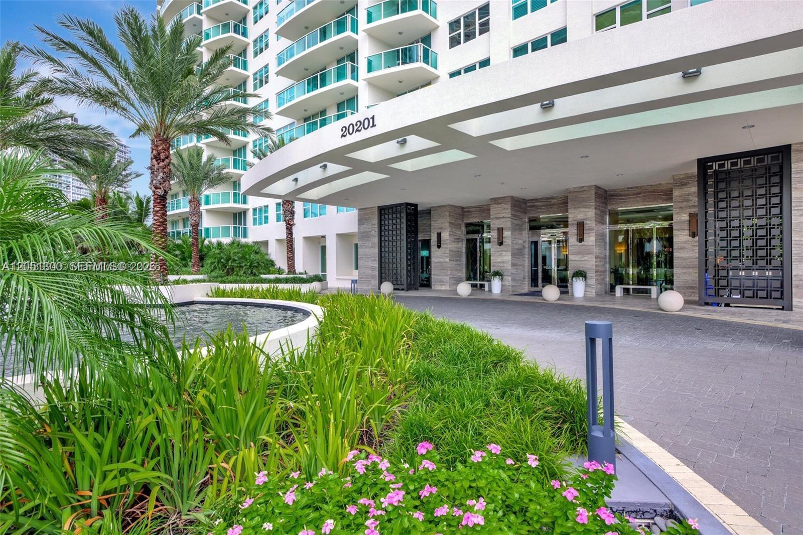 Photo of 20201 Country Club Dr  #1502, Aventura, Florida, 33180 - 