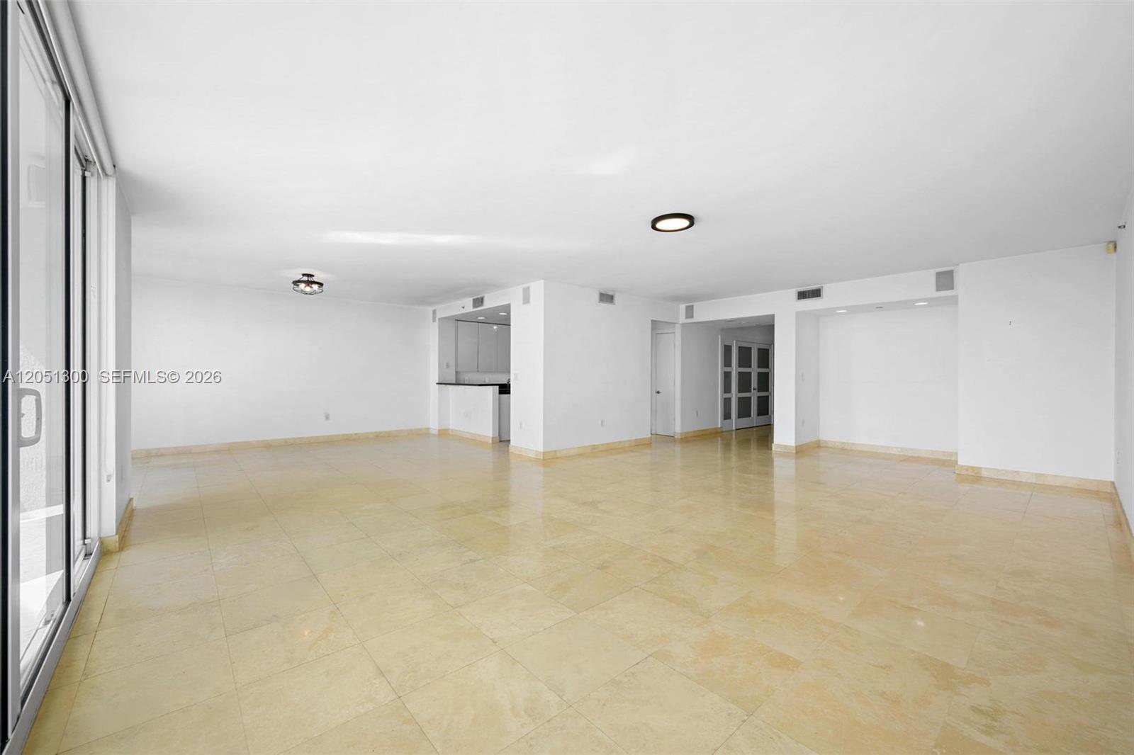 Photo of 20201 Country Club Dr  #1502, Aventura, Florida, 33180 - 