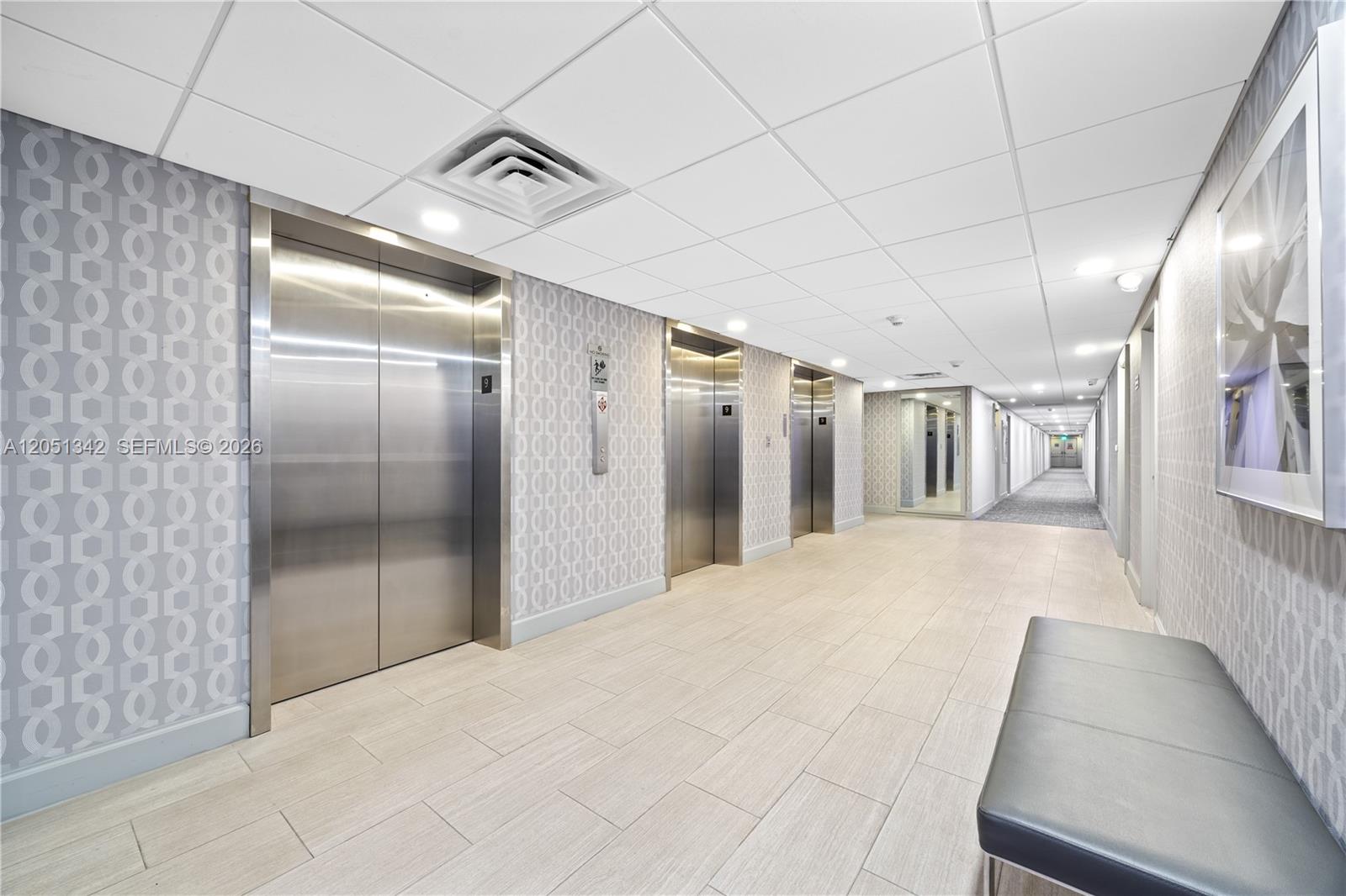 See details 903 1 / 2 762 sq. ft. $ 2026-07-10 0 Photo