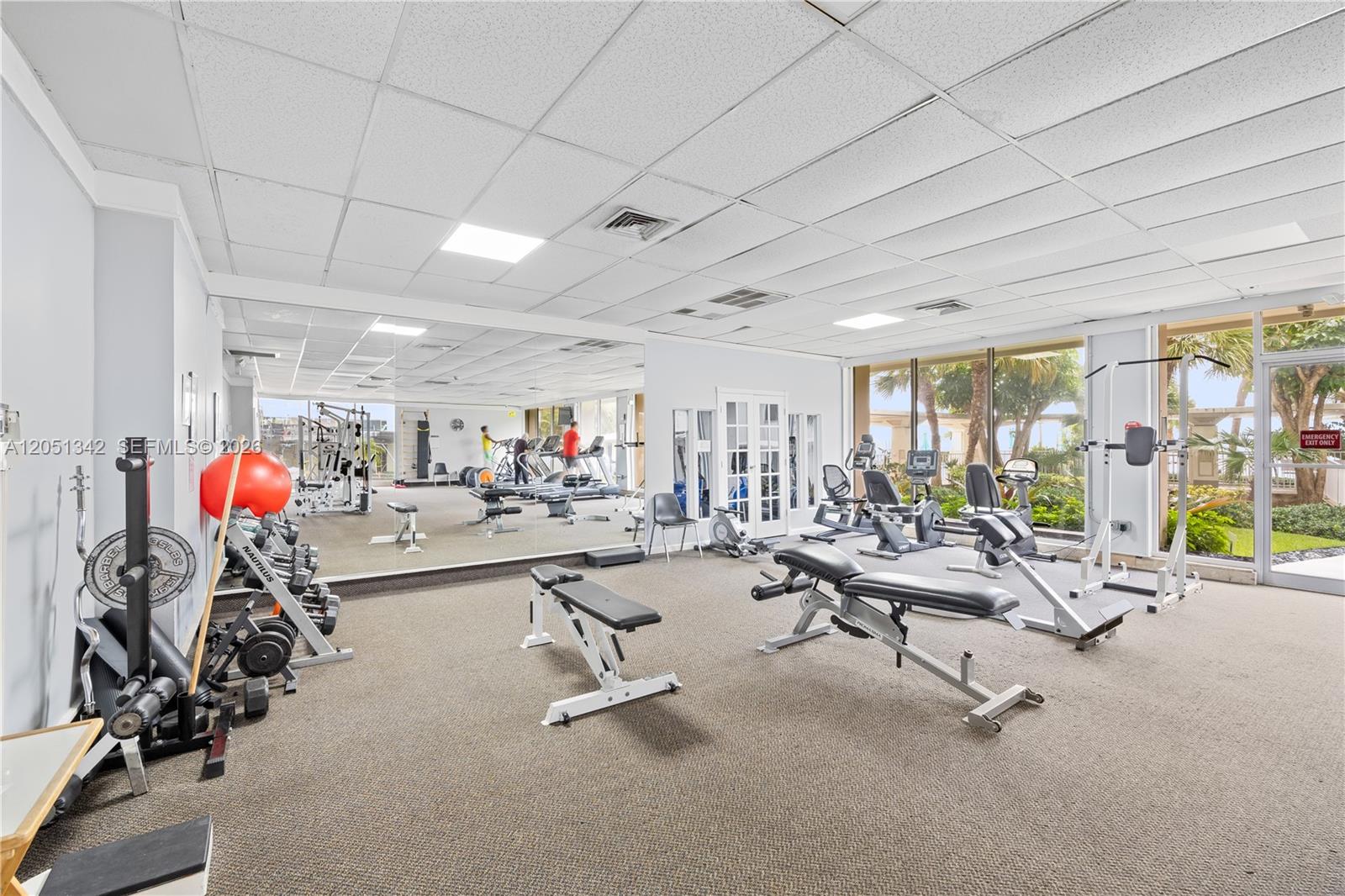 See details 903 1 / 2 762 sq. ft. $ 2026-07-10 0 Photo