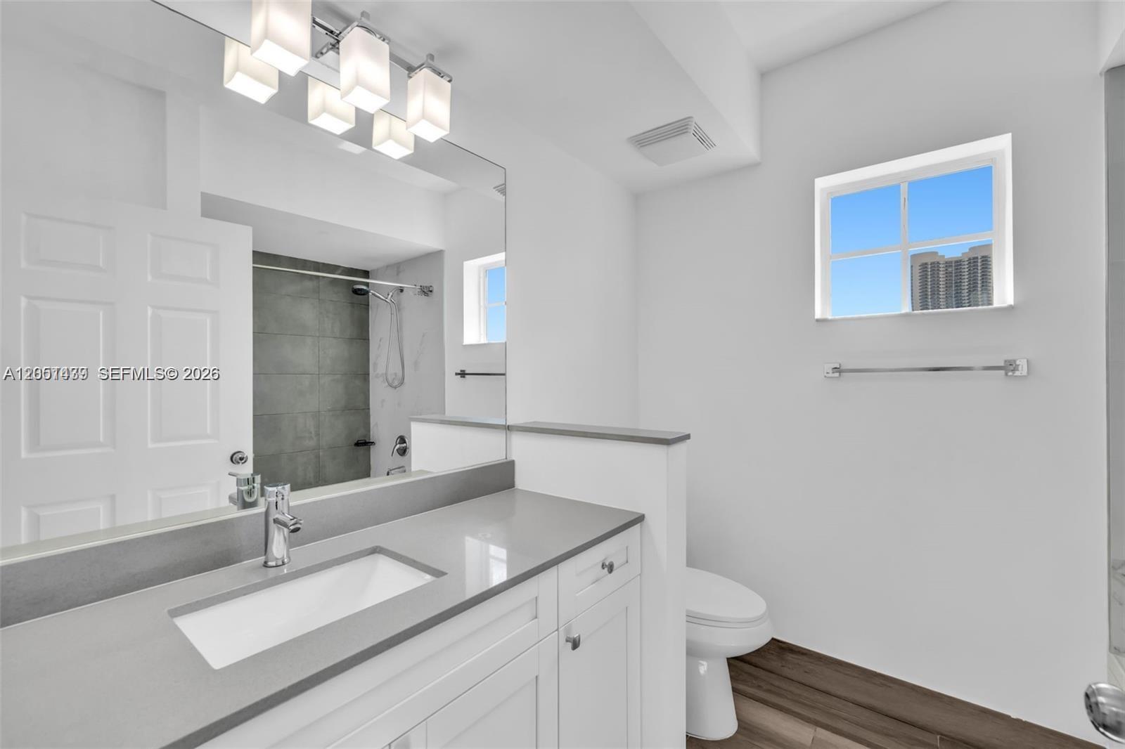 Photo of 17150 Bay Rd #2814, Sunny Isles Beach, Florida, 33160 -