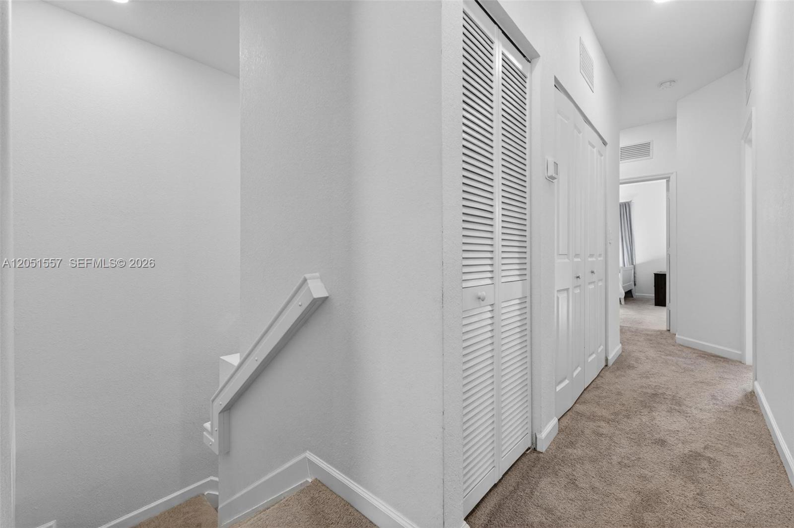24713 3 / 3 1827 sq. ft. $ 2026-07-10 0 Photo