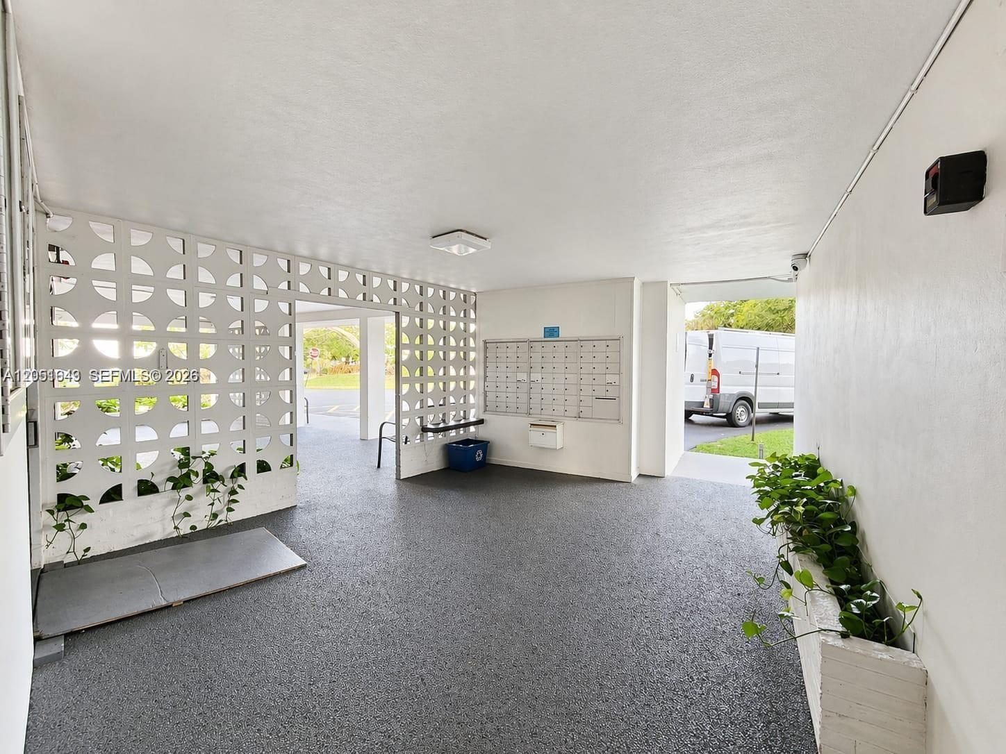 See details 102 1 / 2 775 sq. ft. $ 2026-07-10 0 Photo