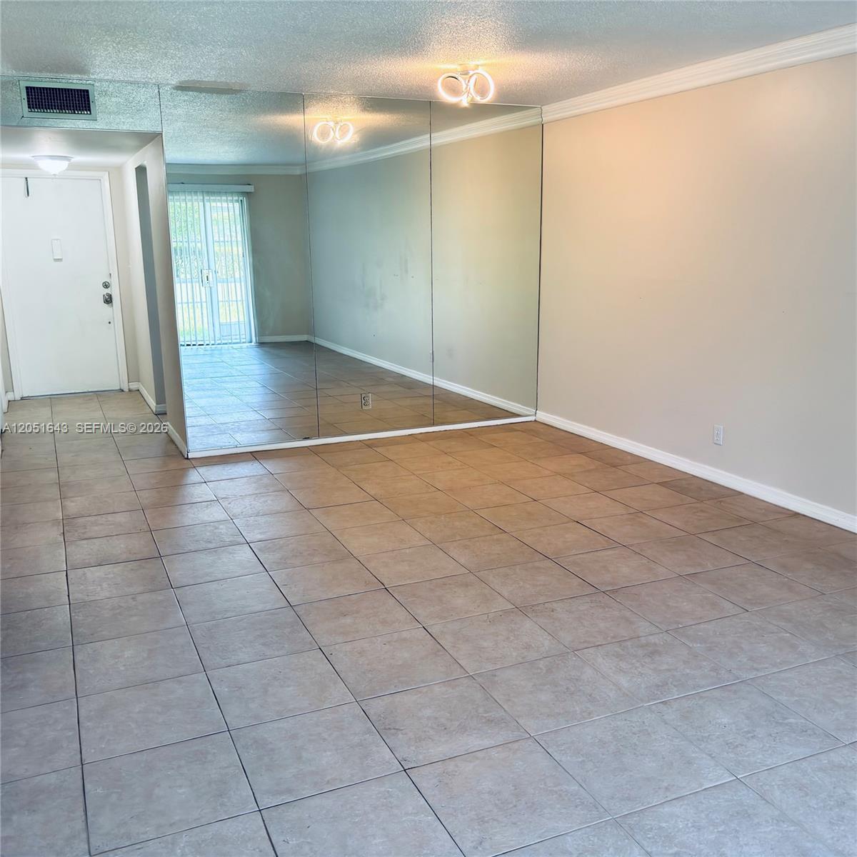 See details 102 1 / 2 775 sq. ft. $ 2026-07-10 0 Photo