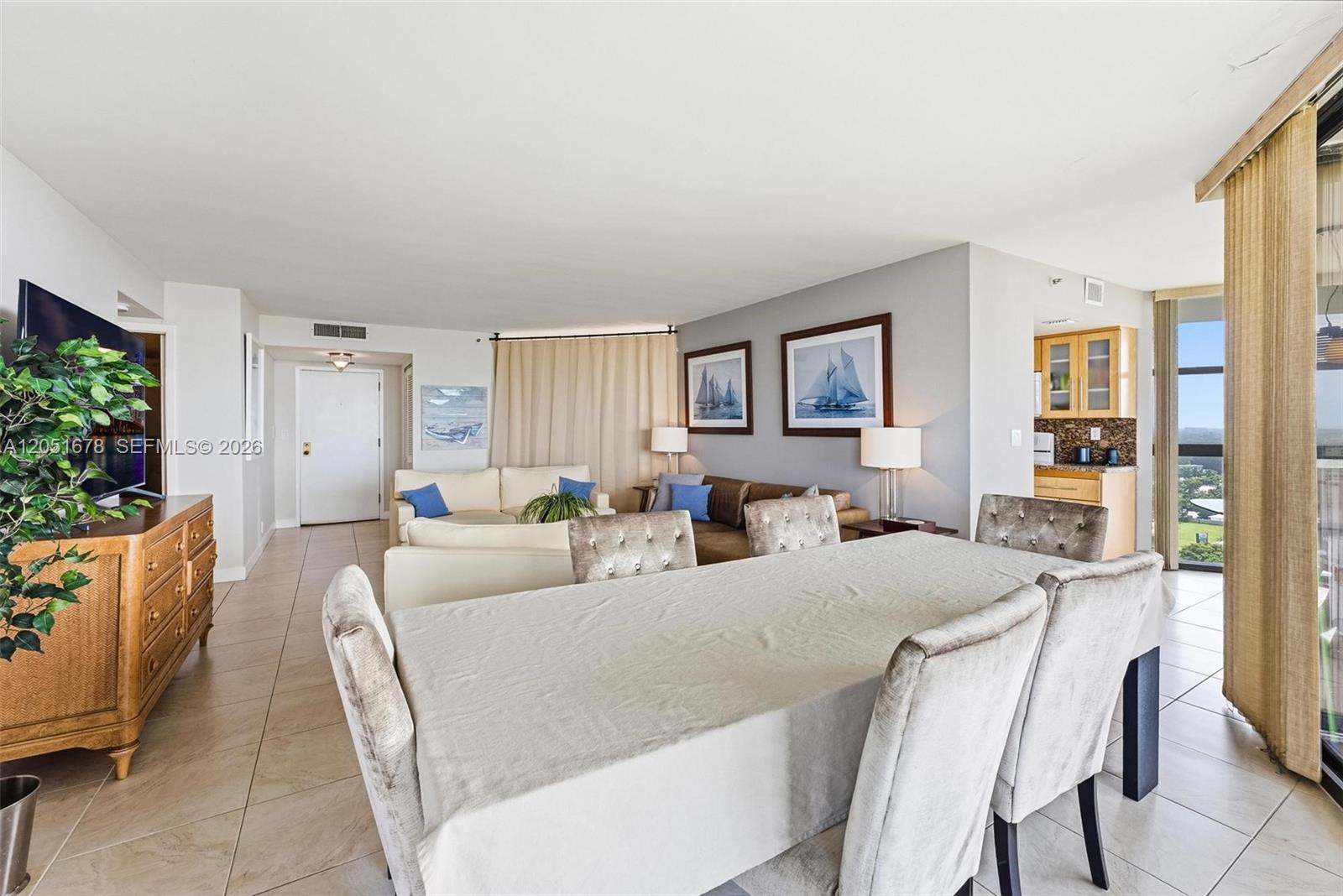 See details 1911 2 / 2 1538 sq. ft. $ 2026-07-10 0 Photo