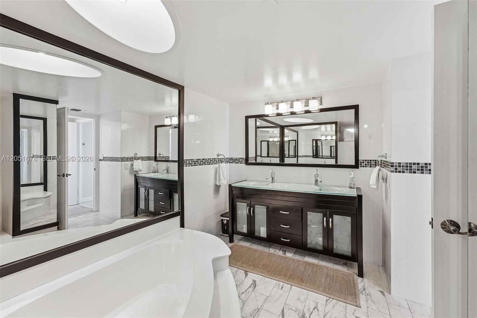 See details 1911 2 / 2 1538 sq. ft. $ 2026-07-10 0 Photo