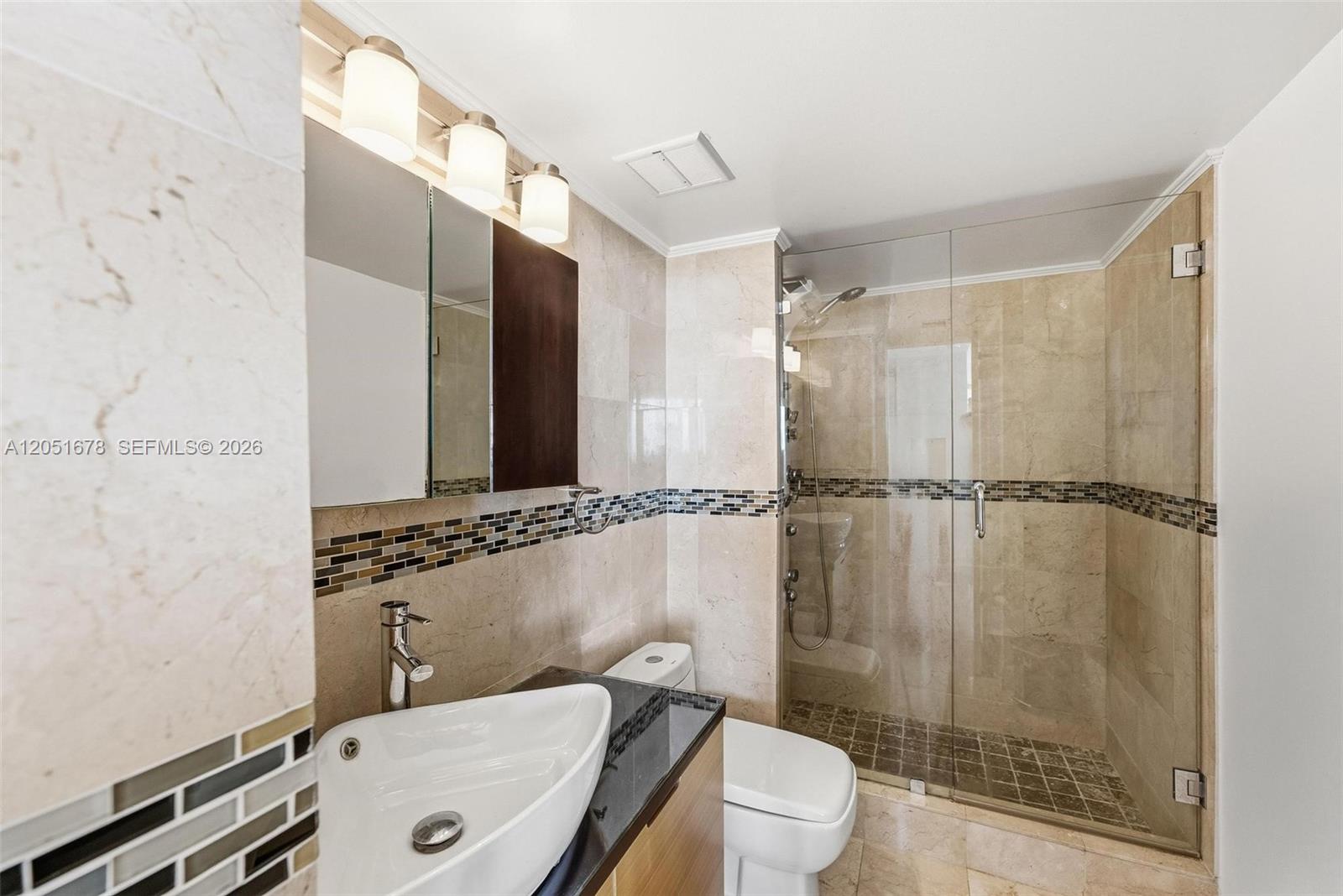See details 1911 2 / 2 1538 sq. ft. $ 2026-07-10 0 Photo