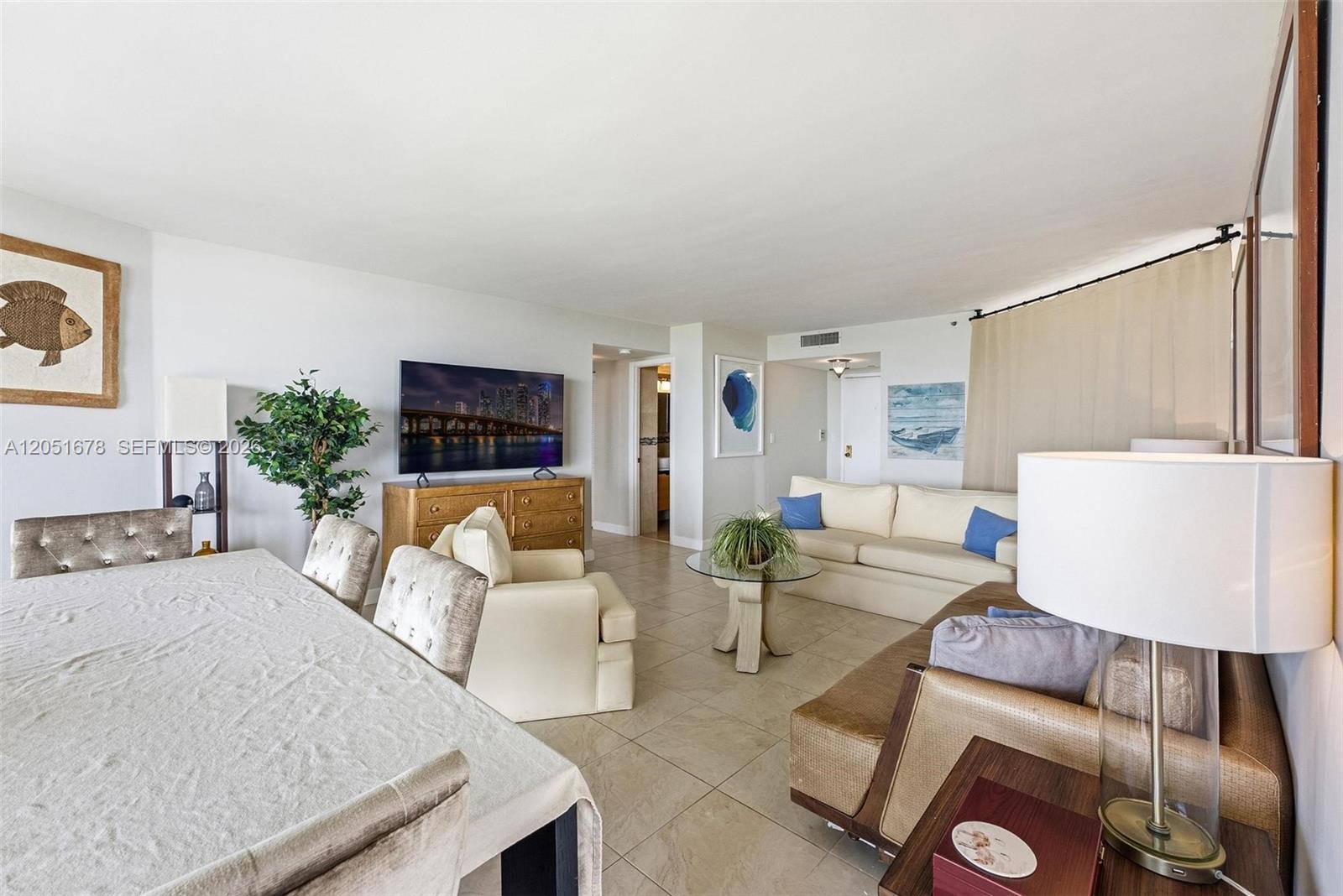 See details 1911 2 / 2 1538 sq. ft. $ 2026-07-10 0 Photo
