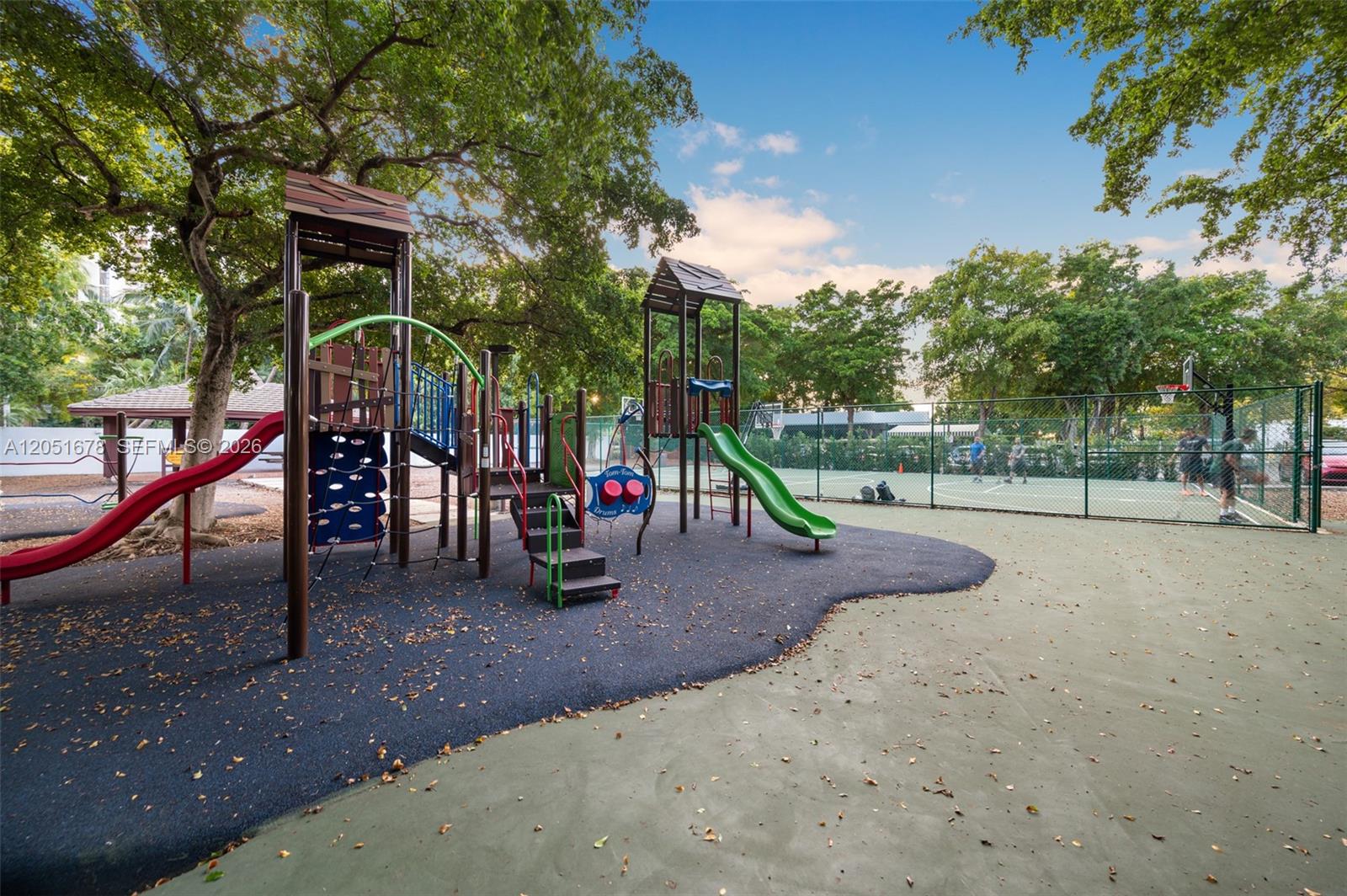 See details 1911 2 / 2 1538 sq. ft. $ 2026-07-10 0 Photo