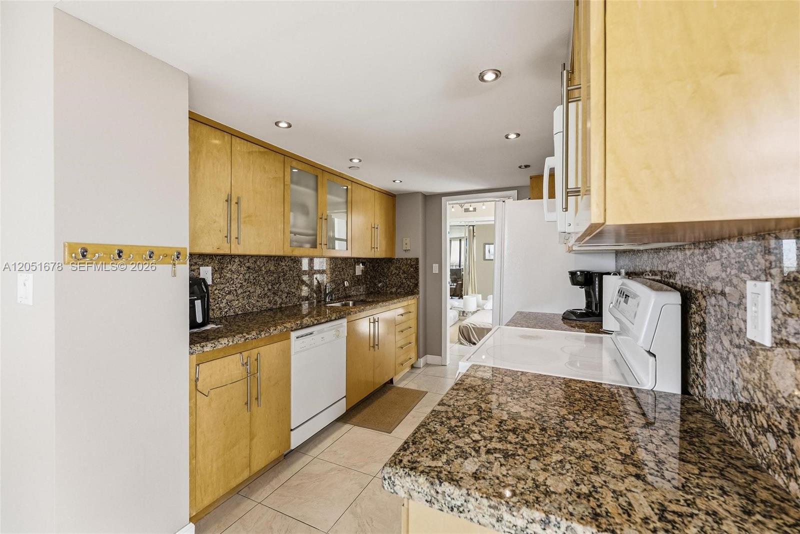 See details 1911 2 / 2 1538 sq. ft. $ 2026-07-10 0 Photo
