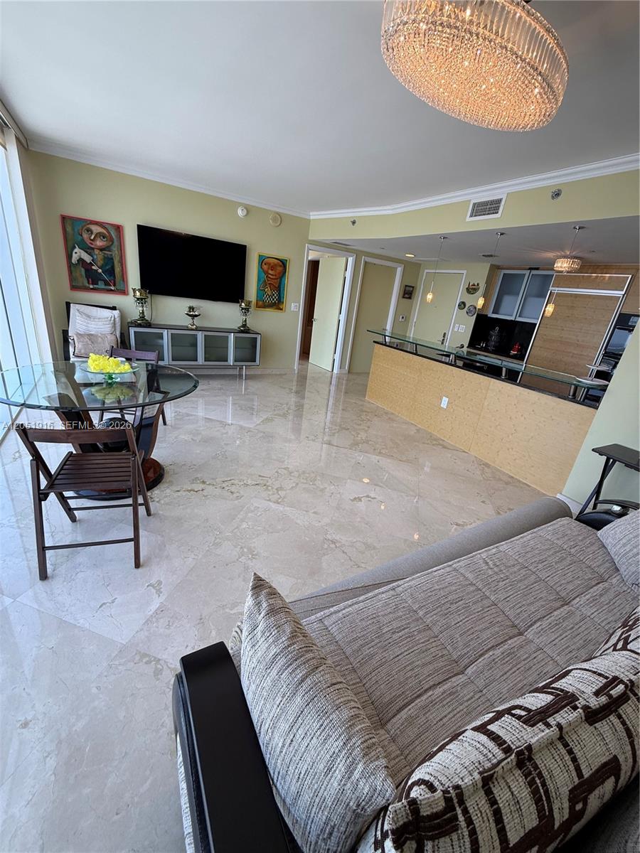 4007 1 / 1 871 sq. ft. $ 2026-07-11 0 Photo