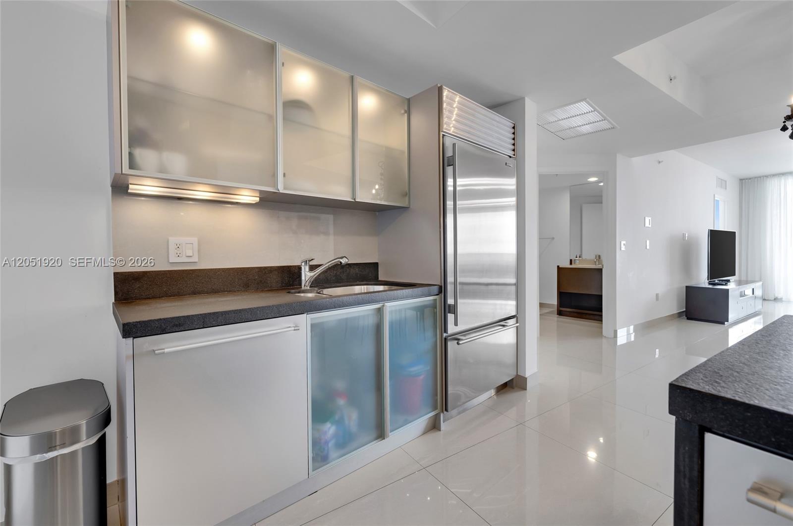 902 2 / 3 1499 sq. ft. $ 2026-07-11 0 foto