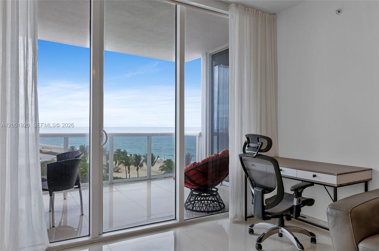 902 2 / 3 1499 sq. ft. $ 2026-07-11 0 foto