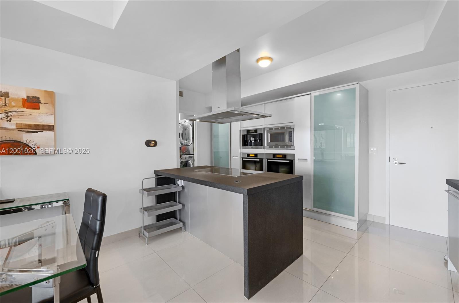 902 2 / 3 1499 sq. ft. $ 2026-07-11 0 foto