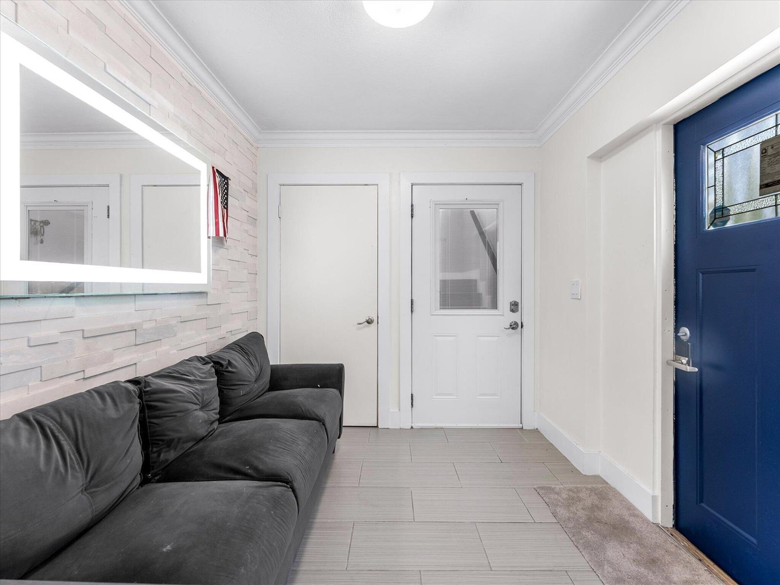   / 0 3027 sq. ft. $ 2026-07-12 0 foto