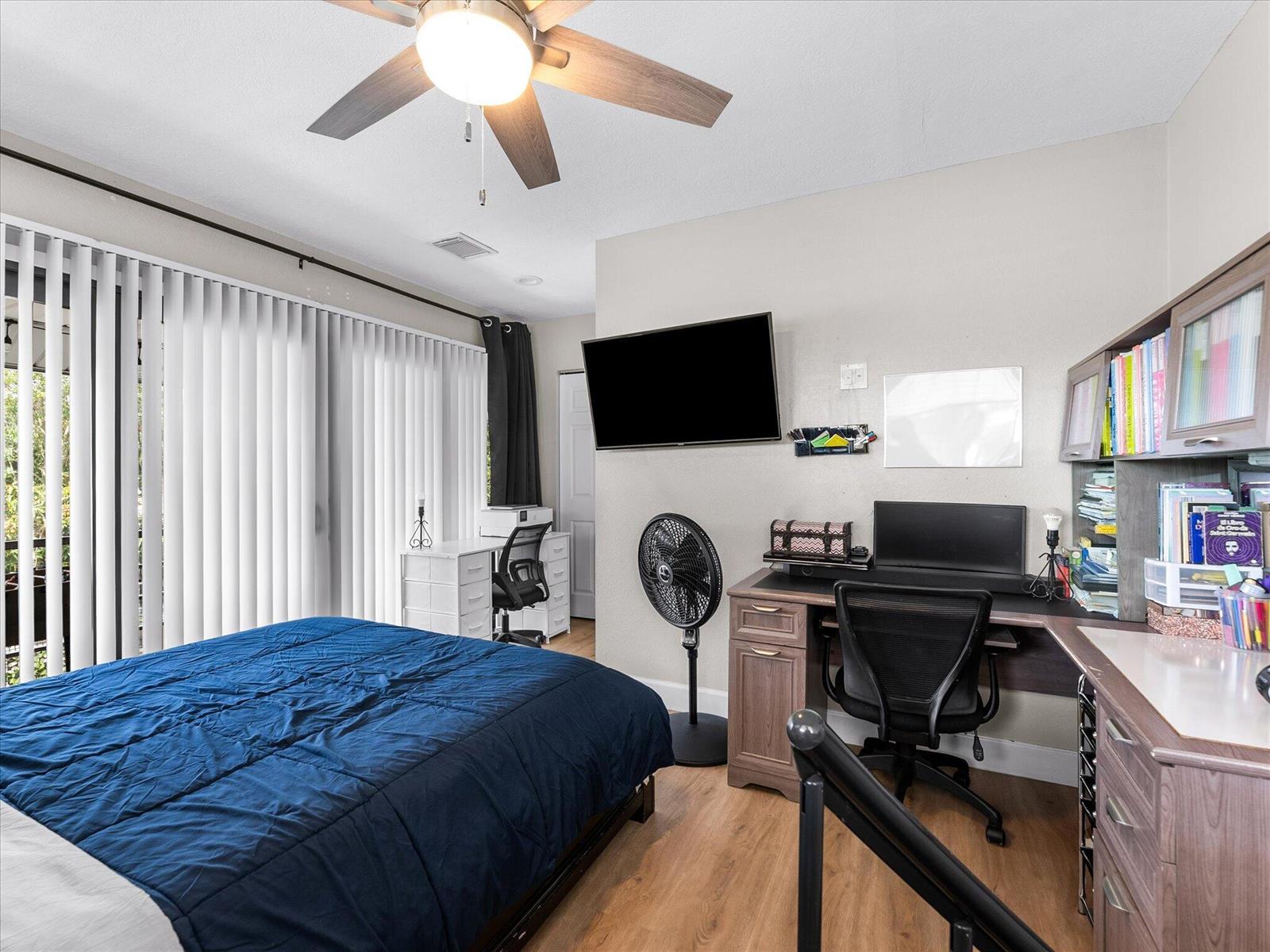   / 0 3027 sq. ft. $ 2026-07-12 0 foto