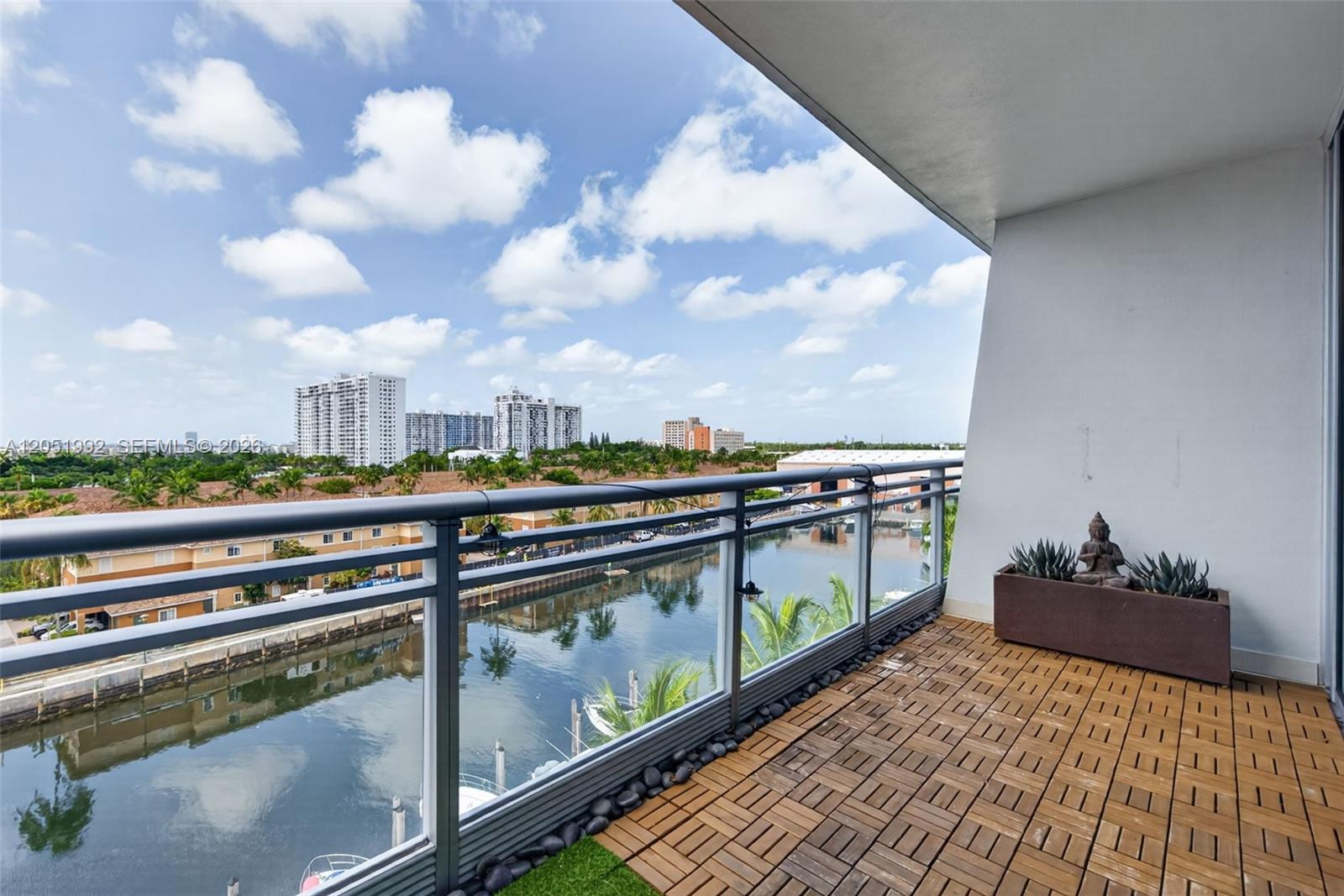 Photo of 2950 188th St  #406, Aventura, Florida, 33180 - 