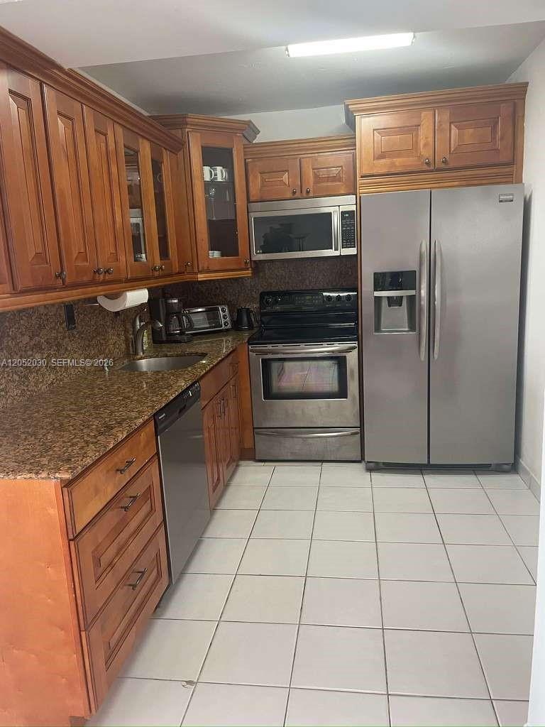 Photo of 3701 Country Club Dr  #902, Aventura, Florida, 33180 - 