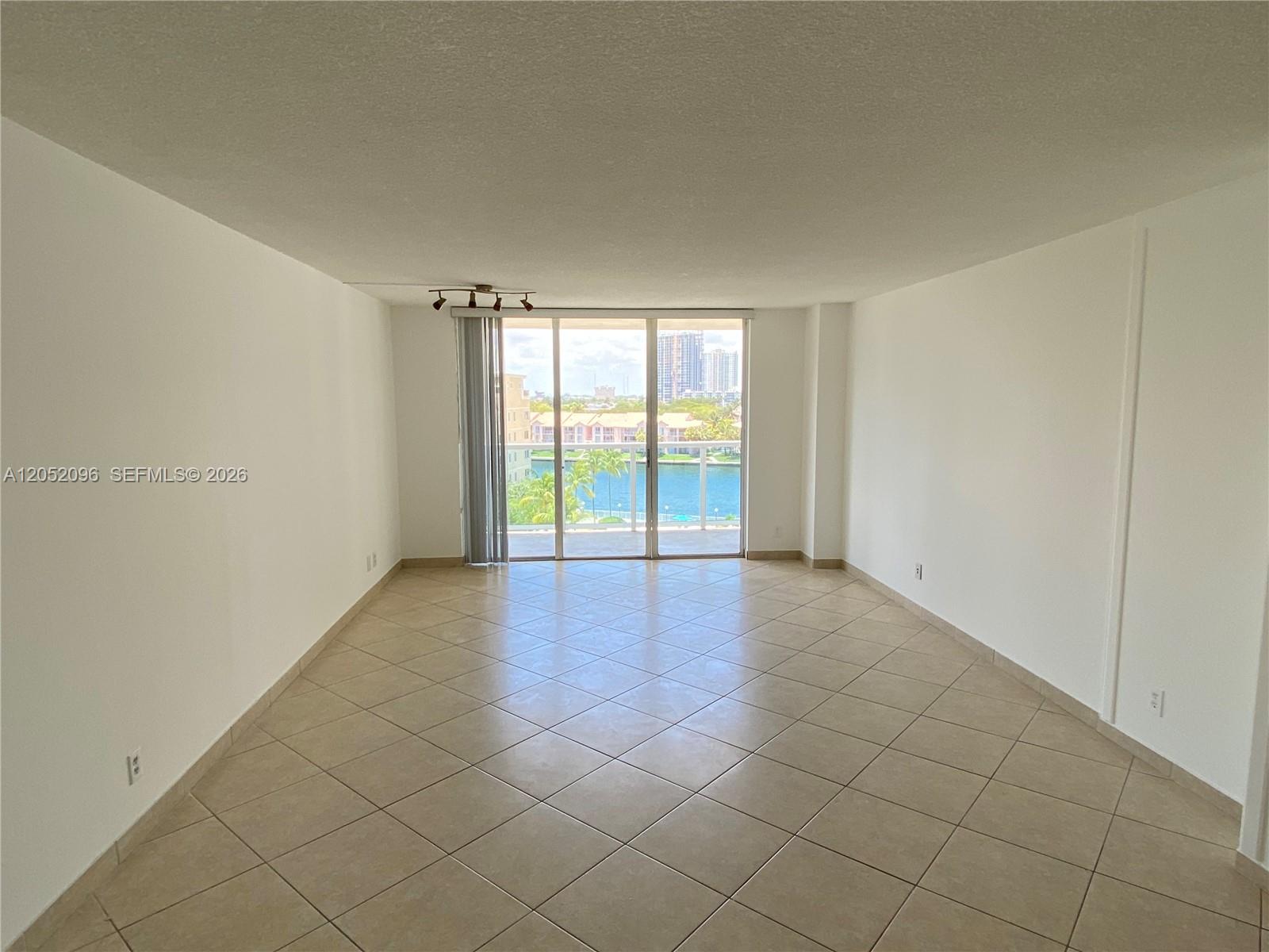 Photo of 3800 Ocean Dr #611, Hollywood, Florida, 33019 -