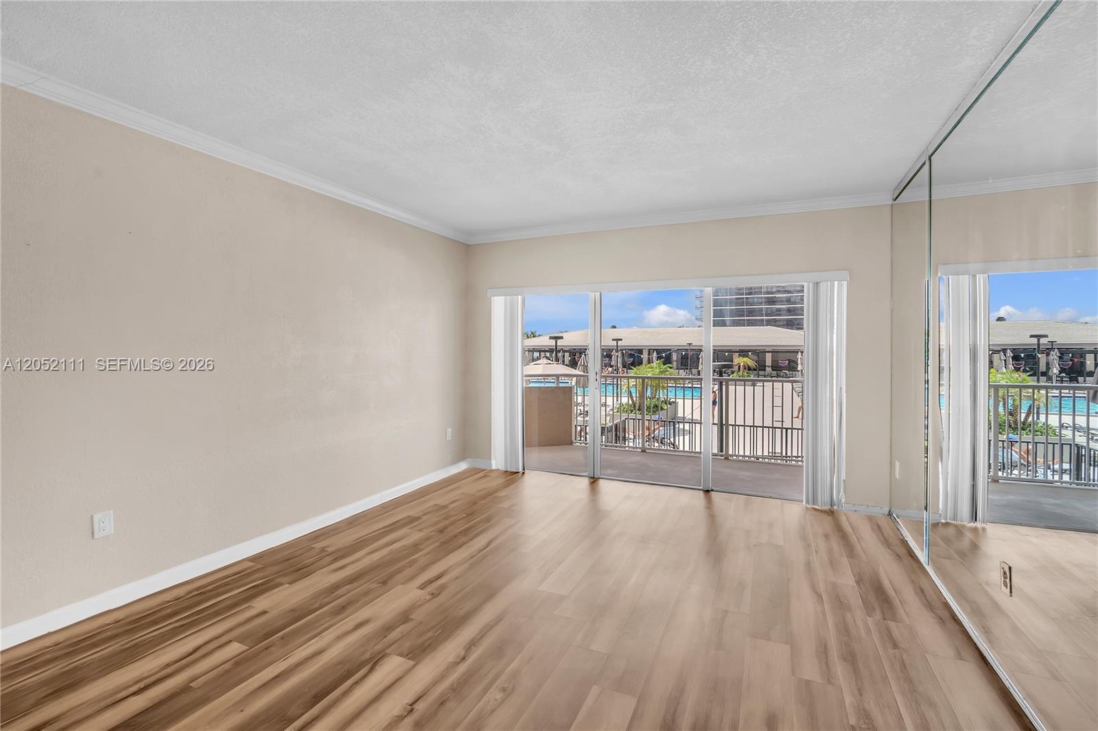 See details MN 1 / 2 870 sq. ft. $ 2026-07-11 0 Photo