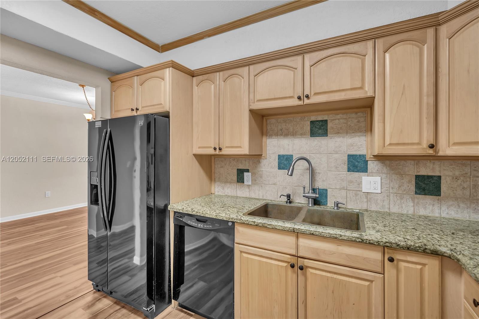 See details MN 1 / 2 870 sq. ft. $ 2026-07-11 0 Photo