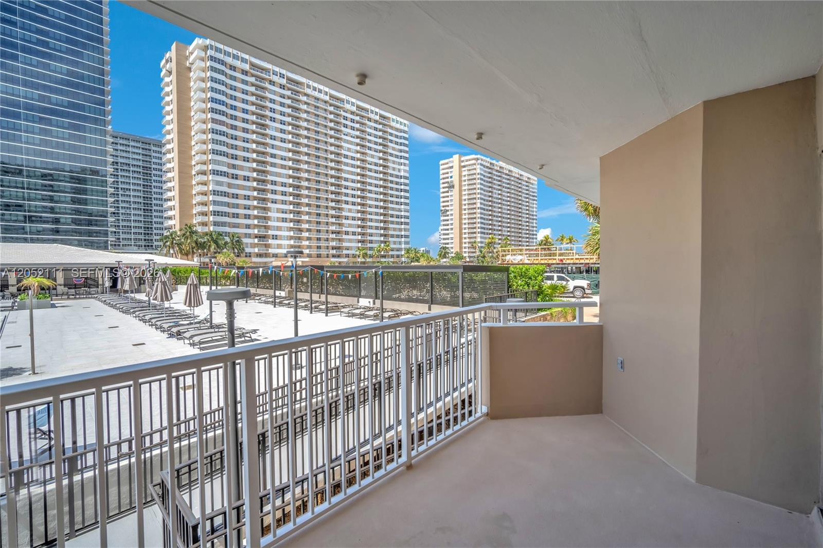 See details MN 1 / 2 870 sq. ft. $ 2026-07-11 0 Photo