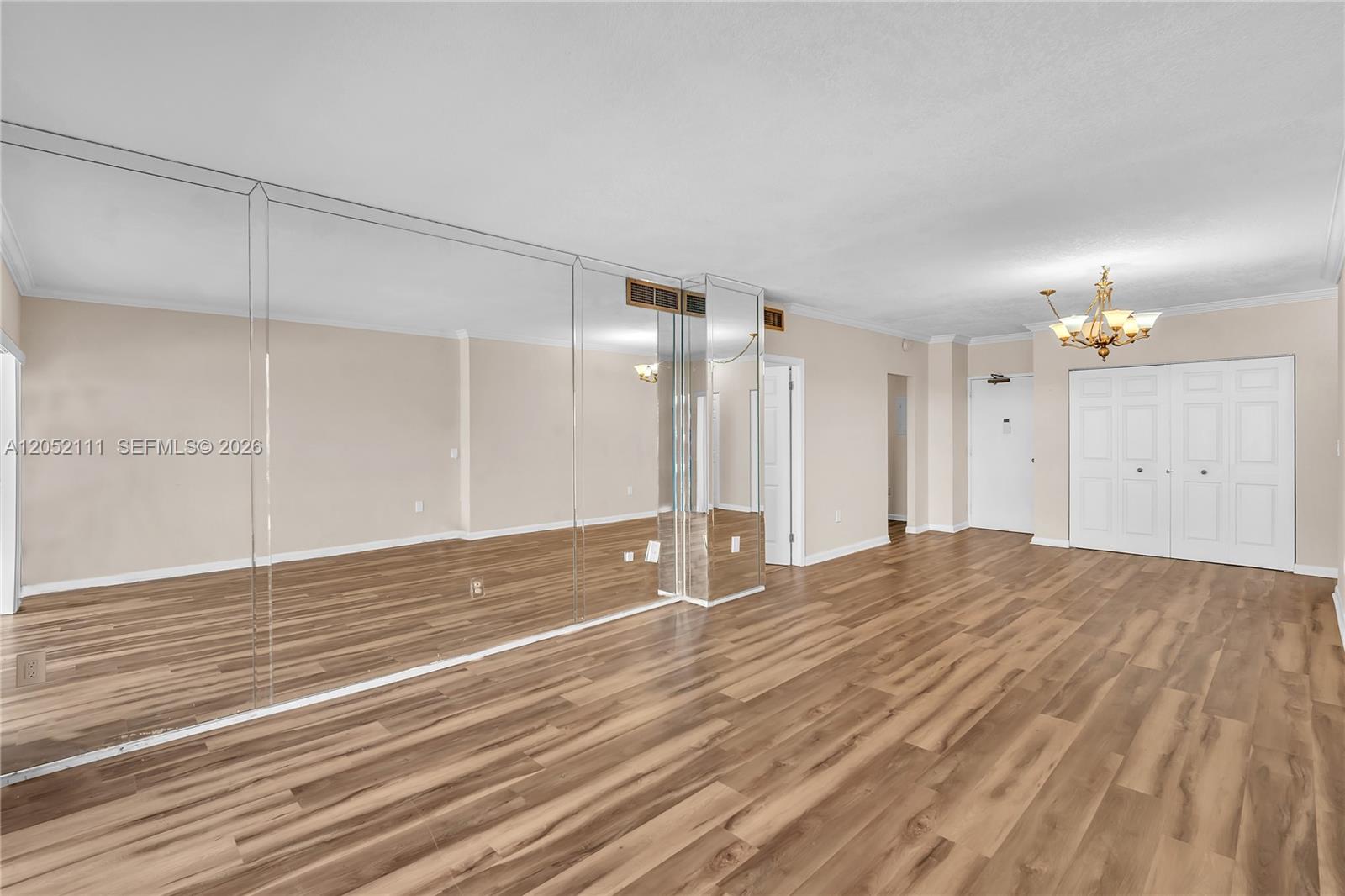 See details MN 1 / 2 870 sq. ft. $ 2026-07-11 0 Photo