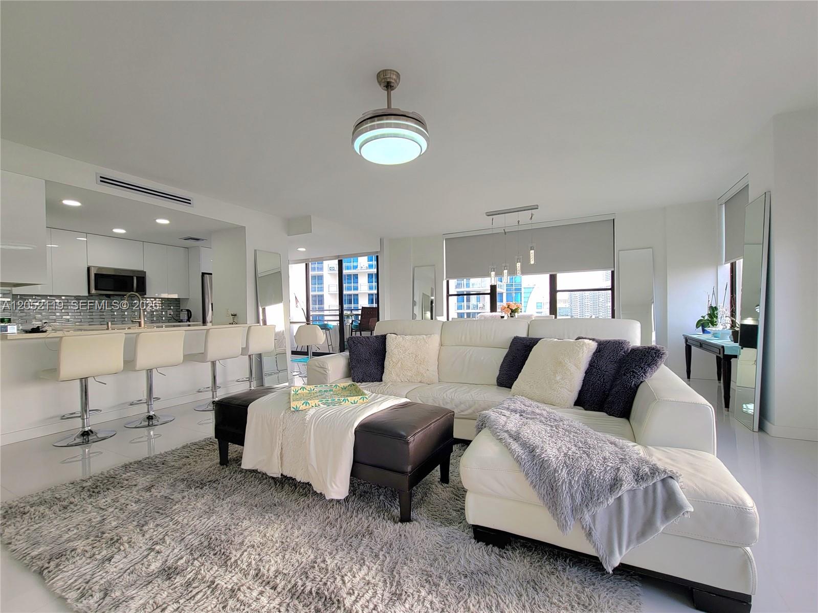 Photo of 3505 Ocean Dr  #901, Hollywood, Florida, 33019 - 
