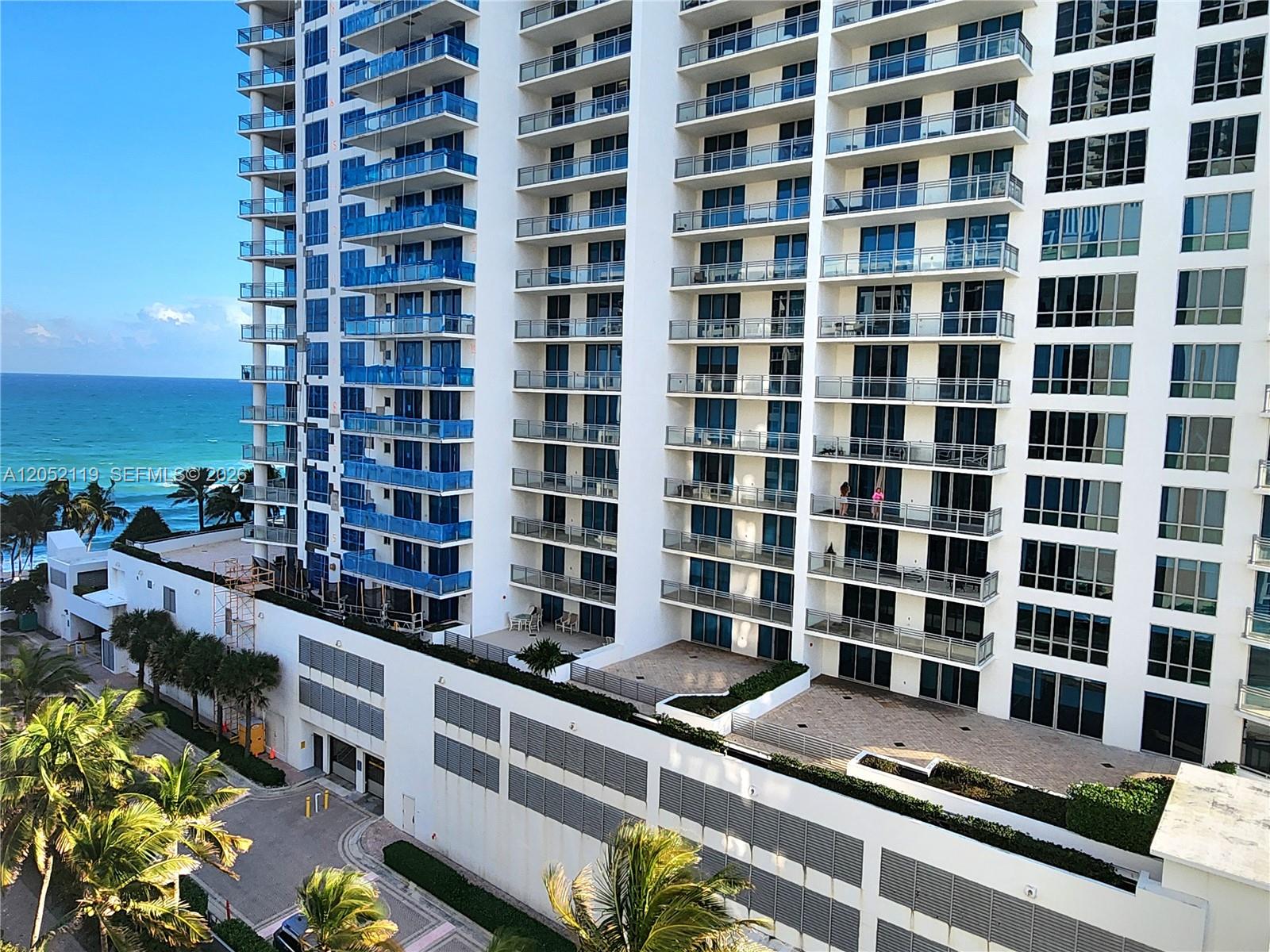 Photo of 3505 Ocean Dr  #901, Hollywood, Florida, 33019 - 