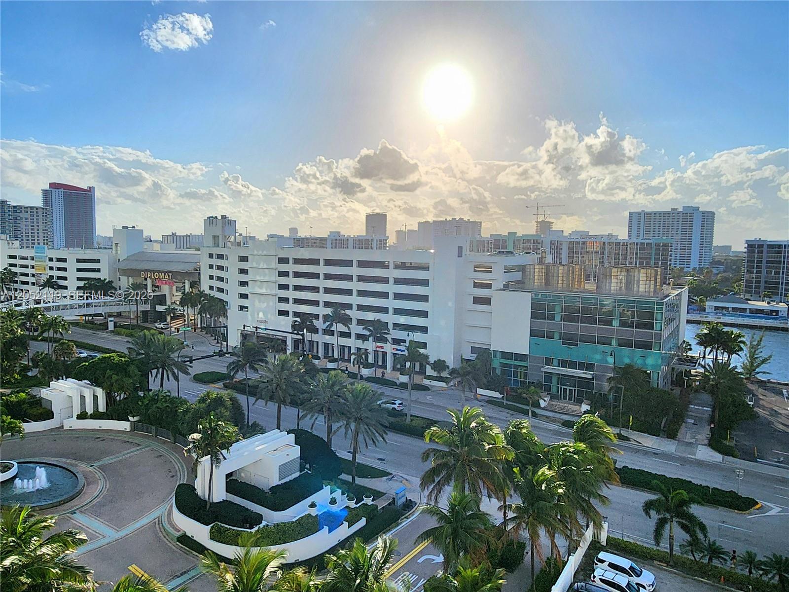 Photo of 3505 Ocean Dr  #901, Hollywood, Florida, 33019 - 