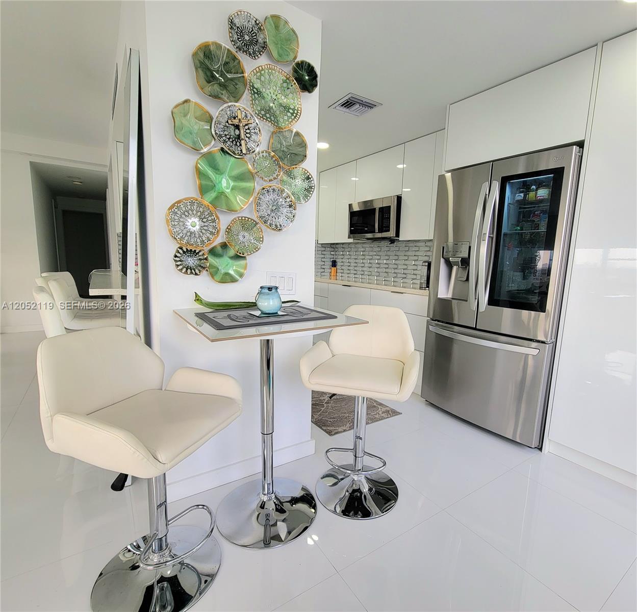 Photo of 3505 Ocean Dr  #901, Hollywood, Florida, 33019 - 