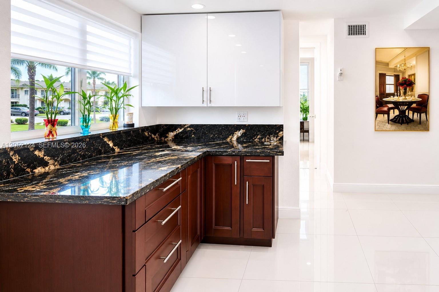 Photo of 301 14th Ave #207, Hallandale Beach, Florida, 33009 -