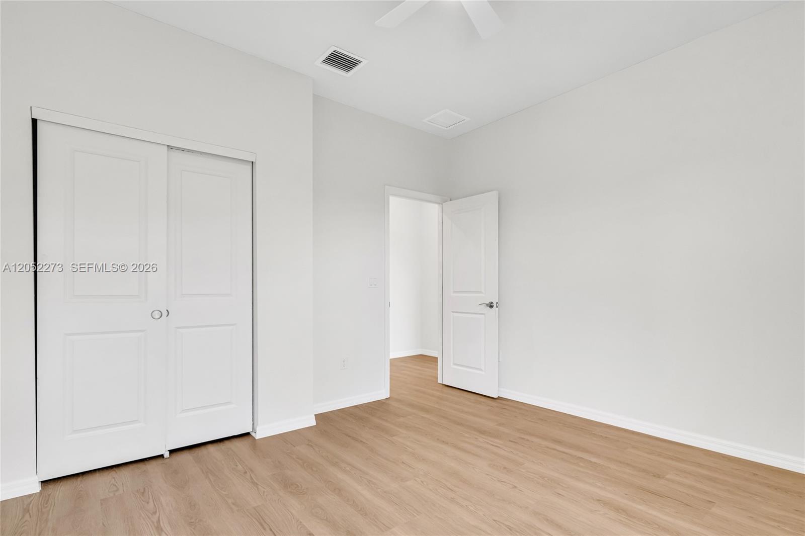 4164 3 / 3 1776 sq. ft. $ 2026-08-03 0 Photo